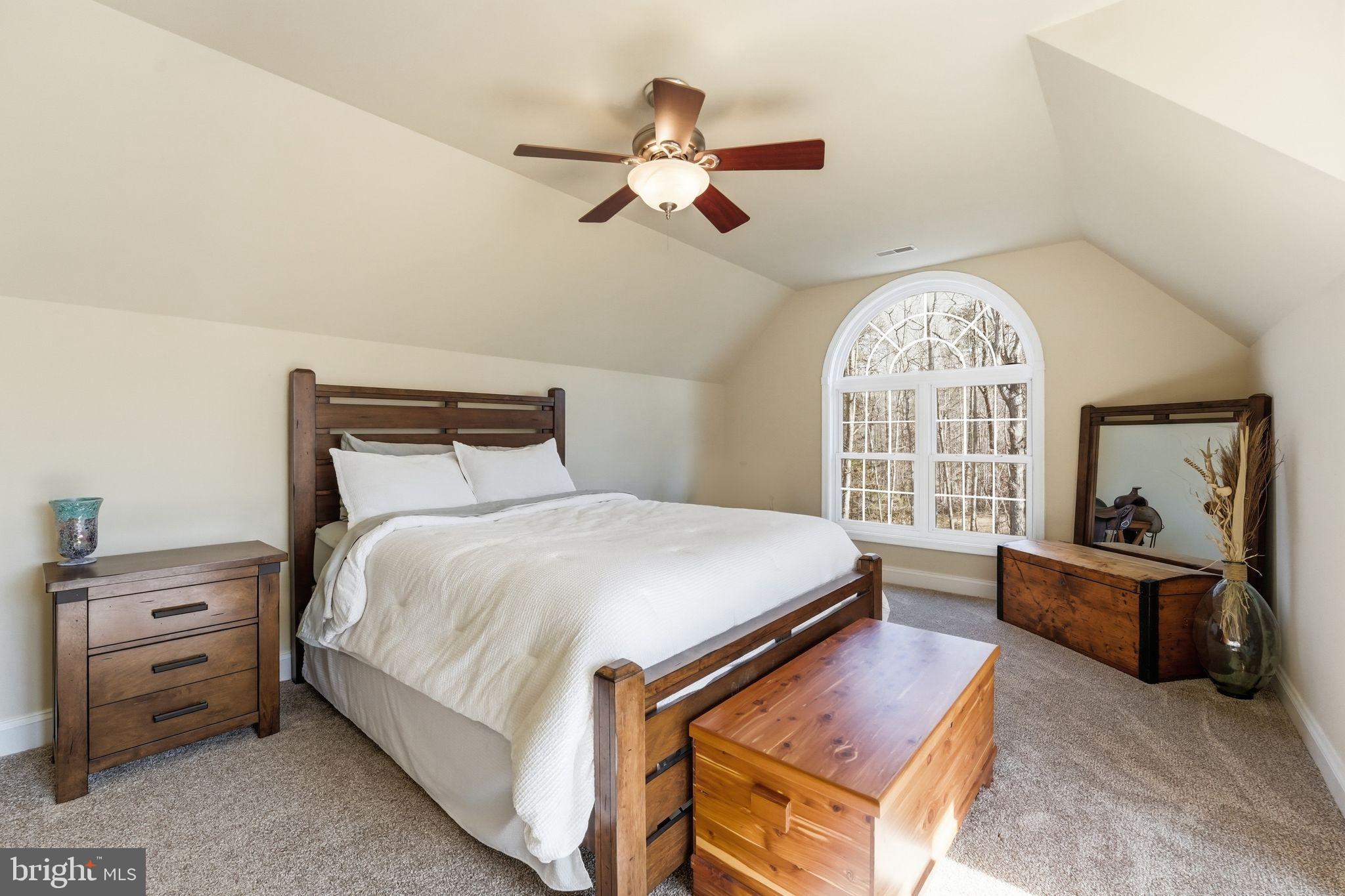 TOWLES - Residential