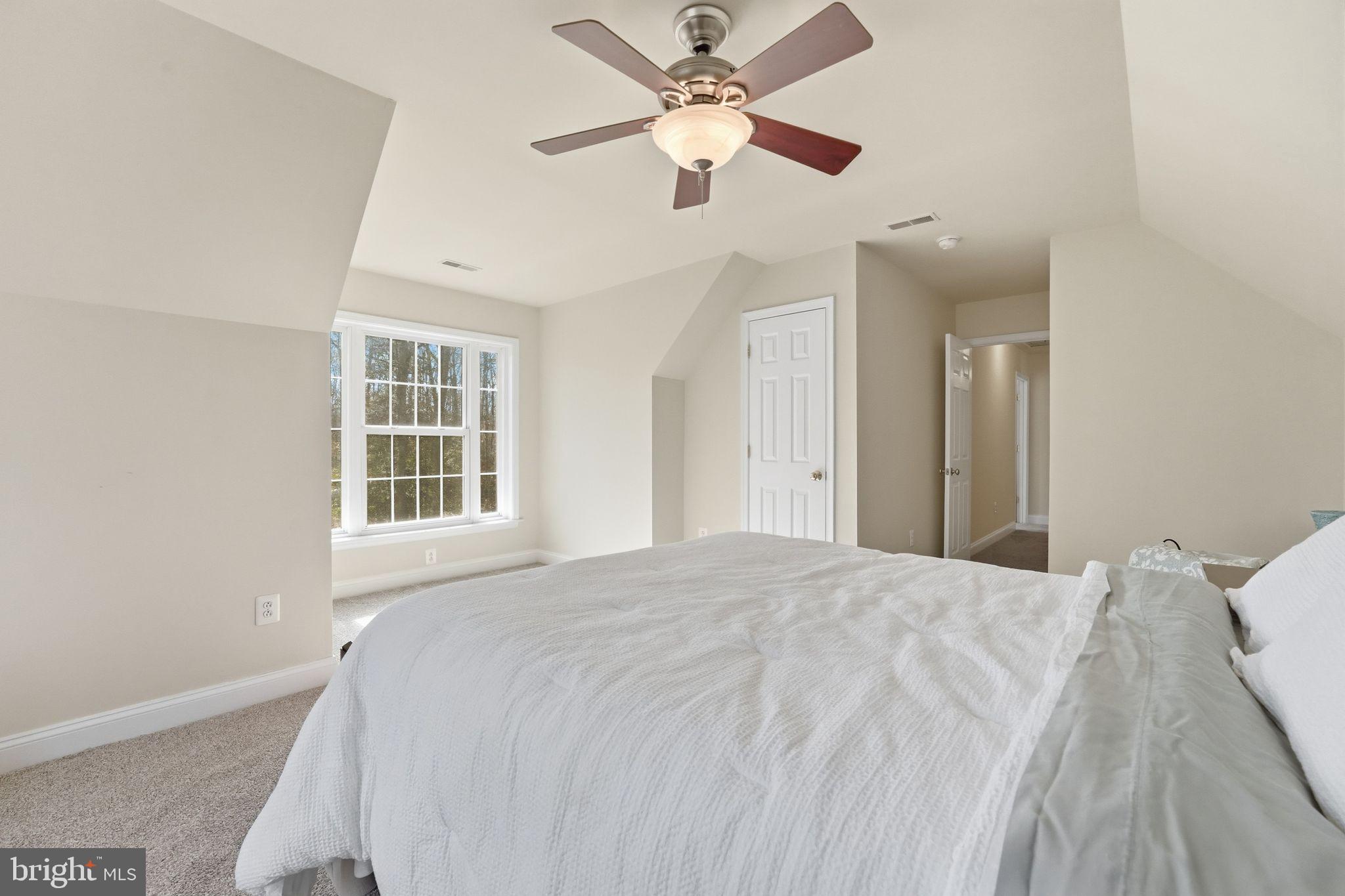 TOWLES - Residential