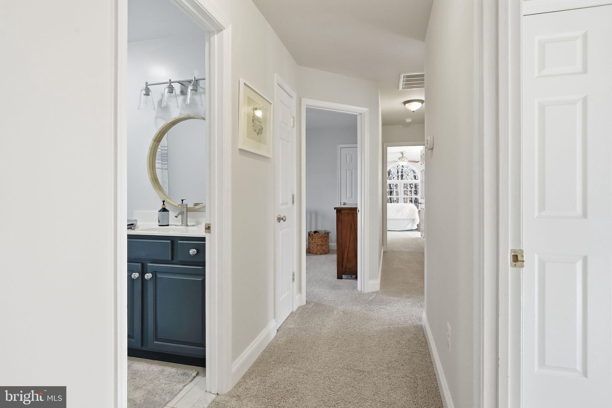 TOWLES - Residential