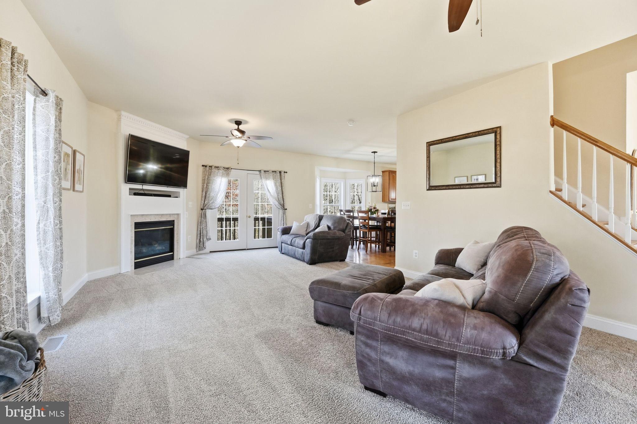 TOWLES - Residential