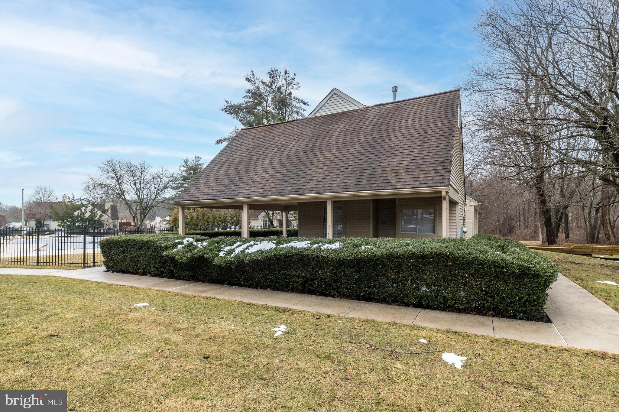 HUNTINGDON BROOK - Residential