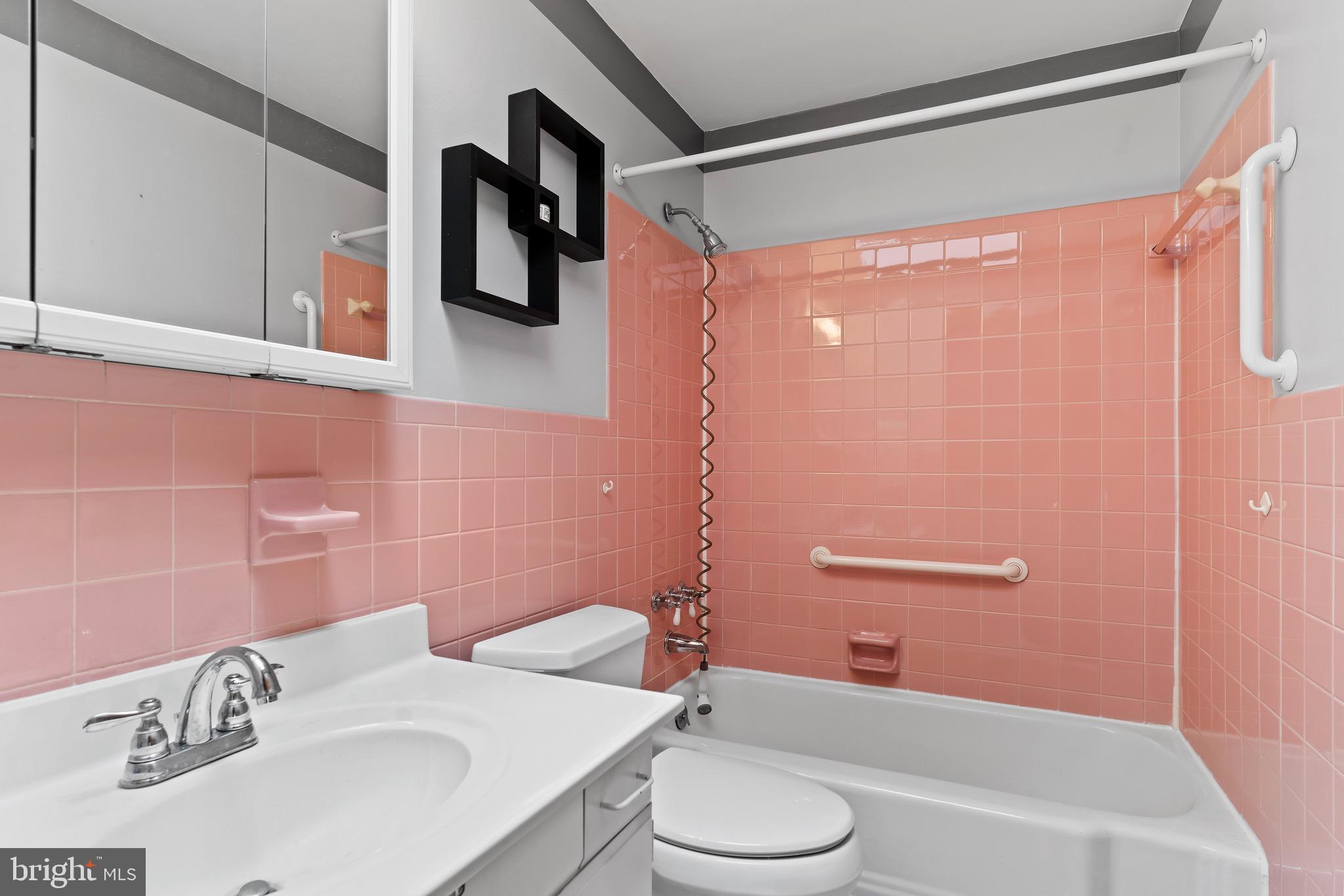 RUTHERFORD HEIGHTS - Residential