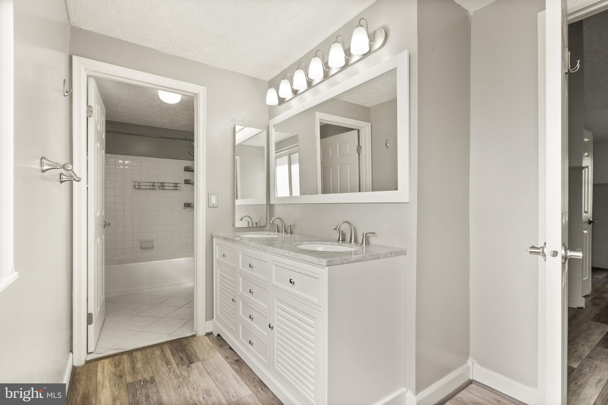 WINTERSET - Residential