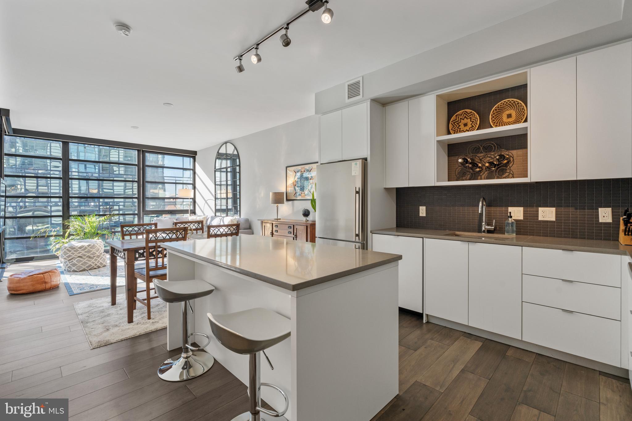 1300 4TH STREET SE 703