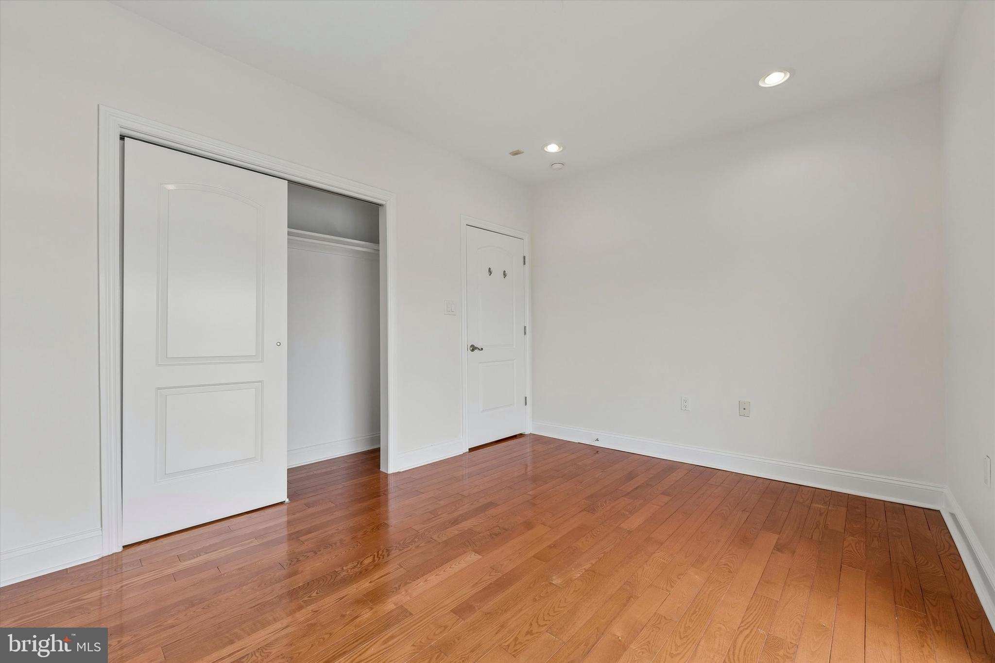 CALLOWHILL - Residential