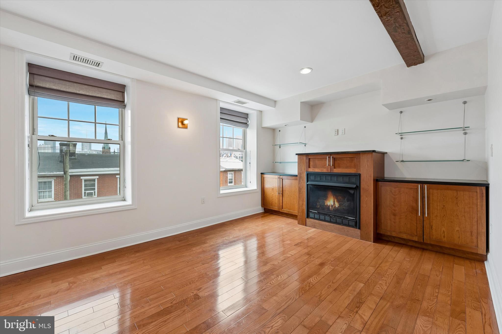 CALLOWHILL - Residential