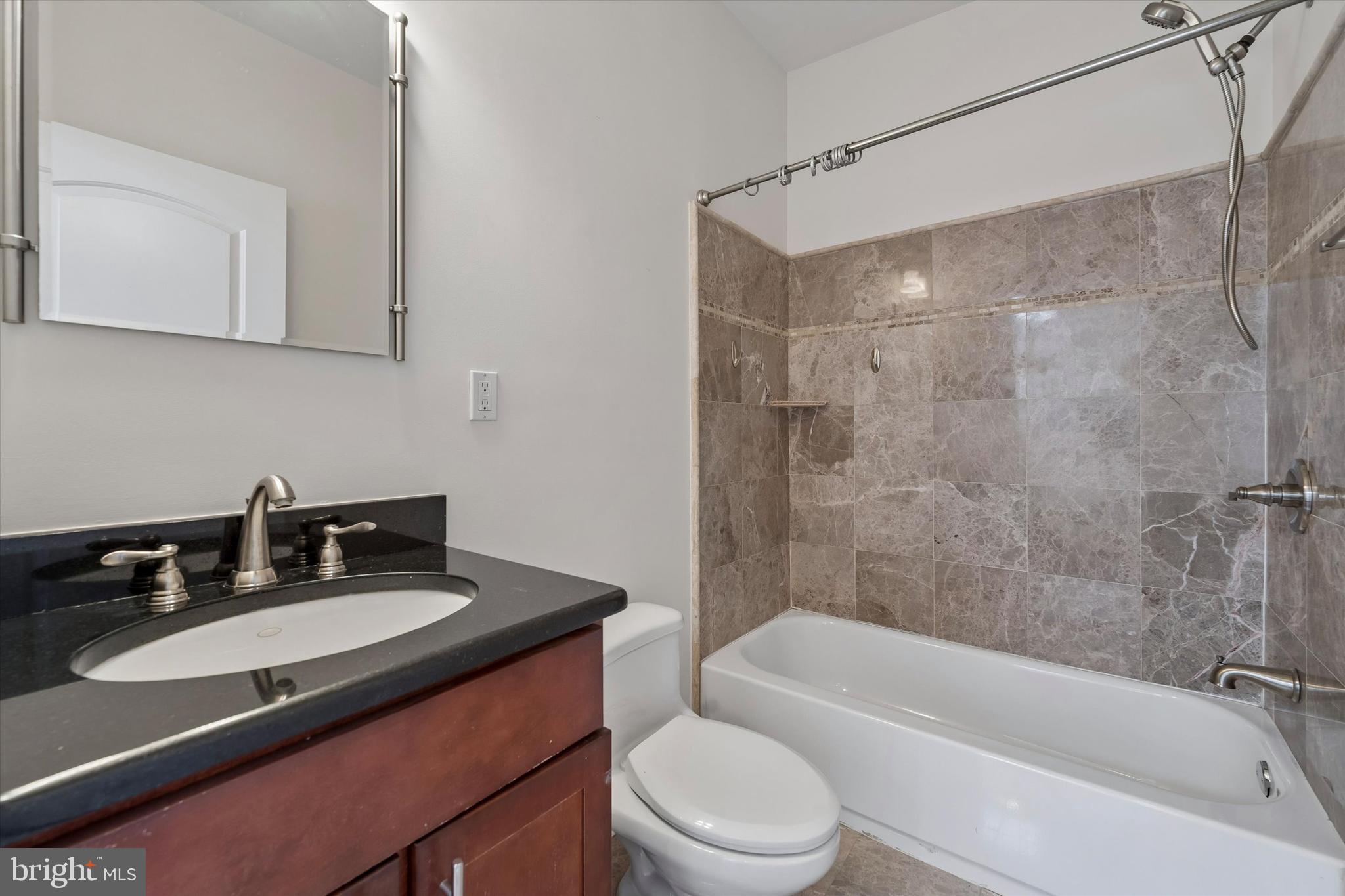 CALLOWHILL - Residential