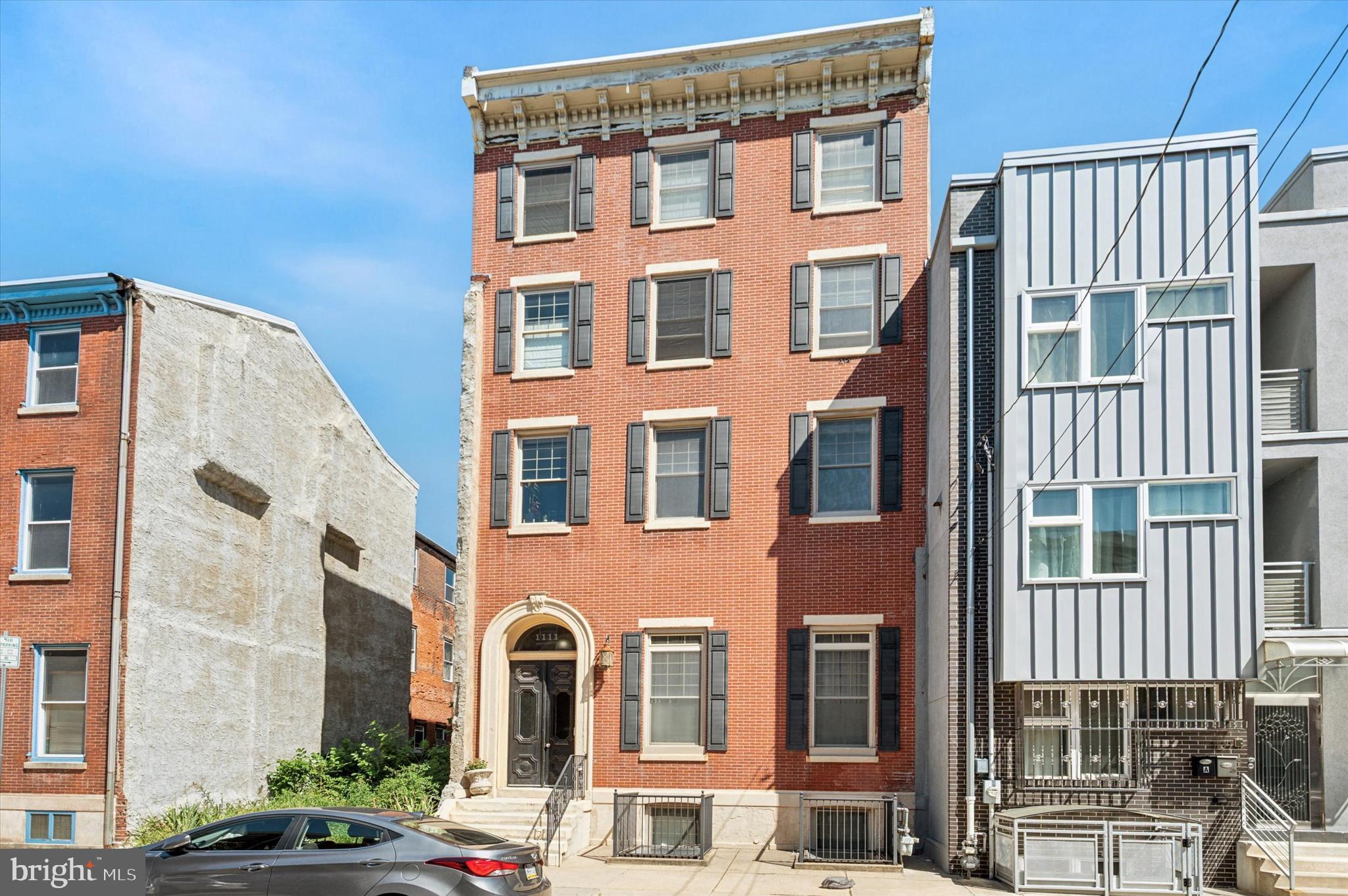 1111 MOUNT VERNON STREET 5