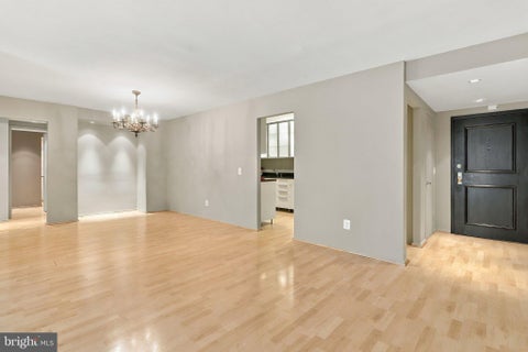 Condo For Sale - 6101 Edsall Road #408<br/> ALEXANDRIA, VA 22304