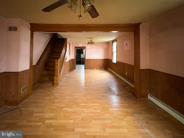 NORTHAMPTON - Residential