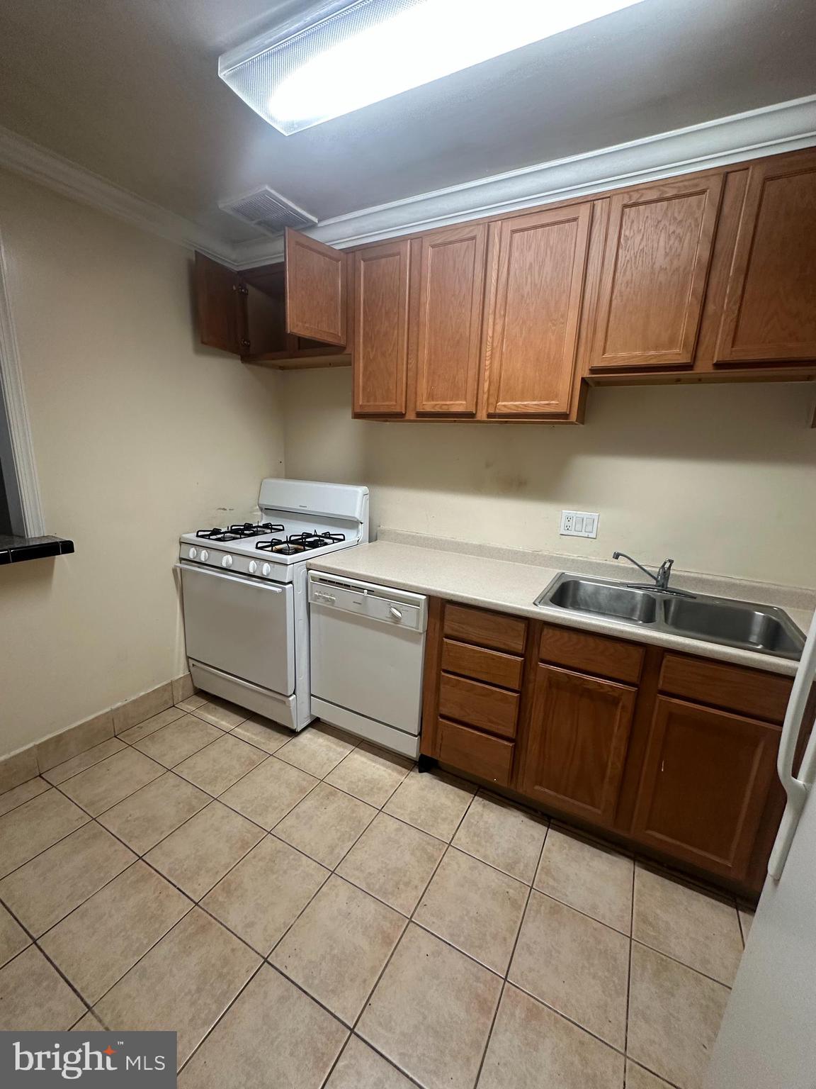 7971 AUDUBON AVENUE 202