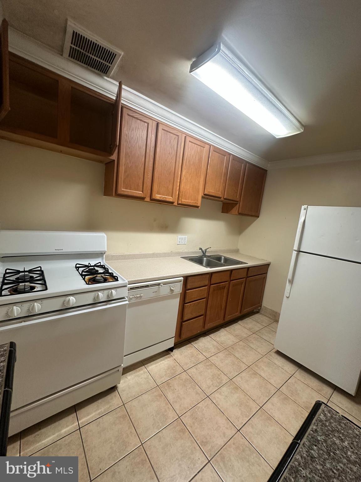 7971 AUDUBON AVENUE 202