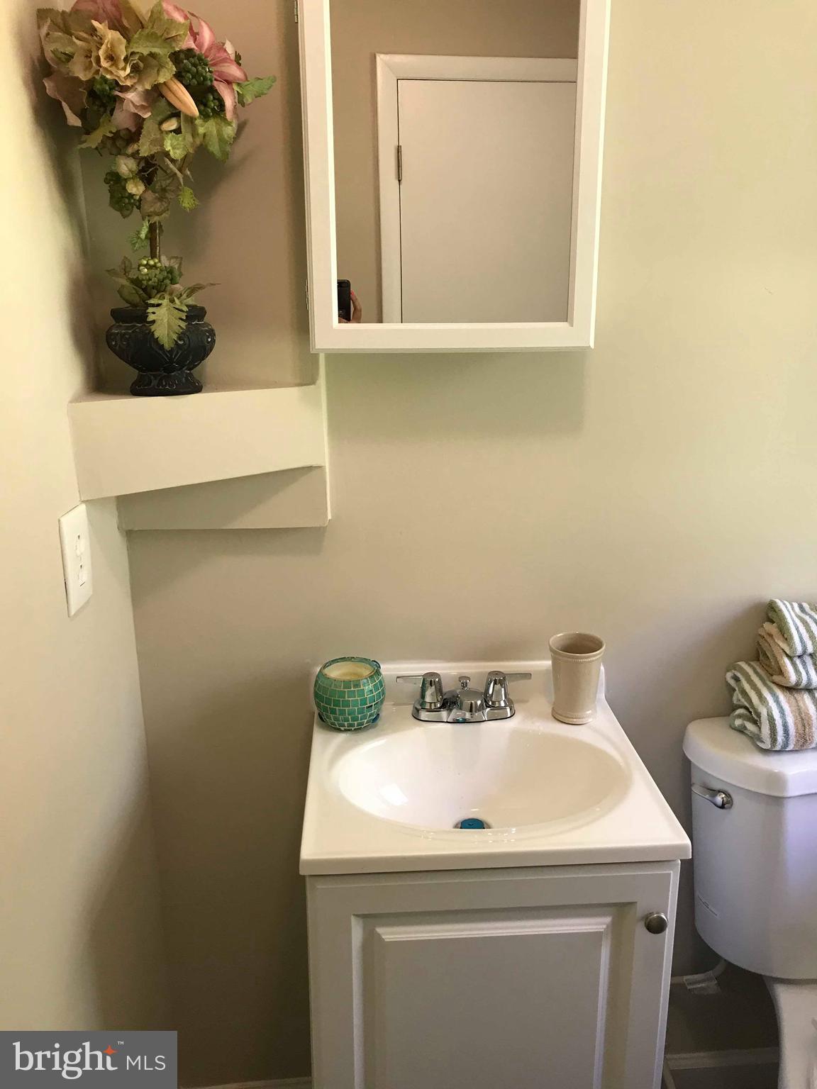 LIVINGSTON GROVE - Residential