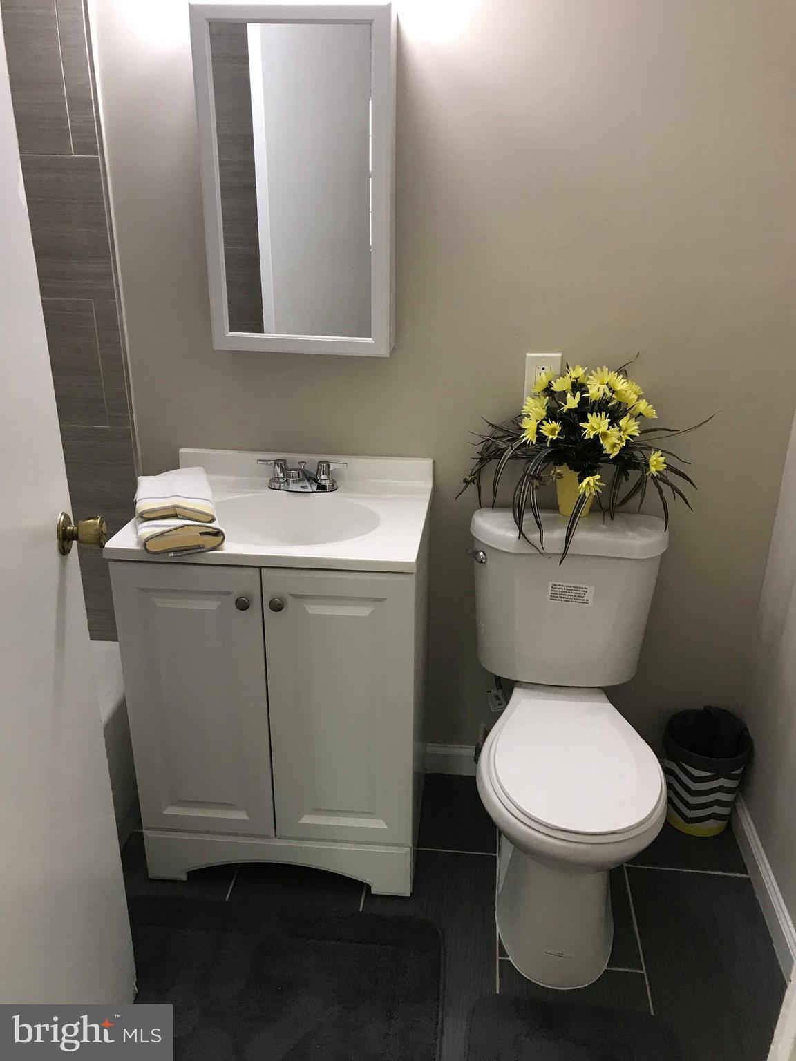 LIVINGSTON GROVE - Residential