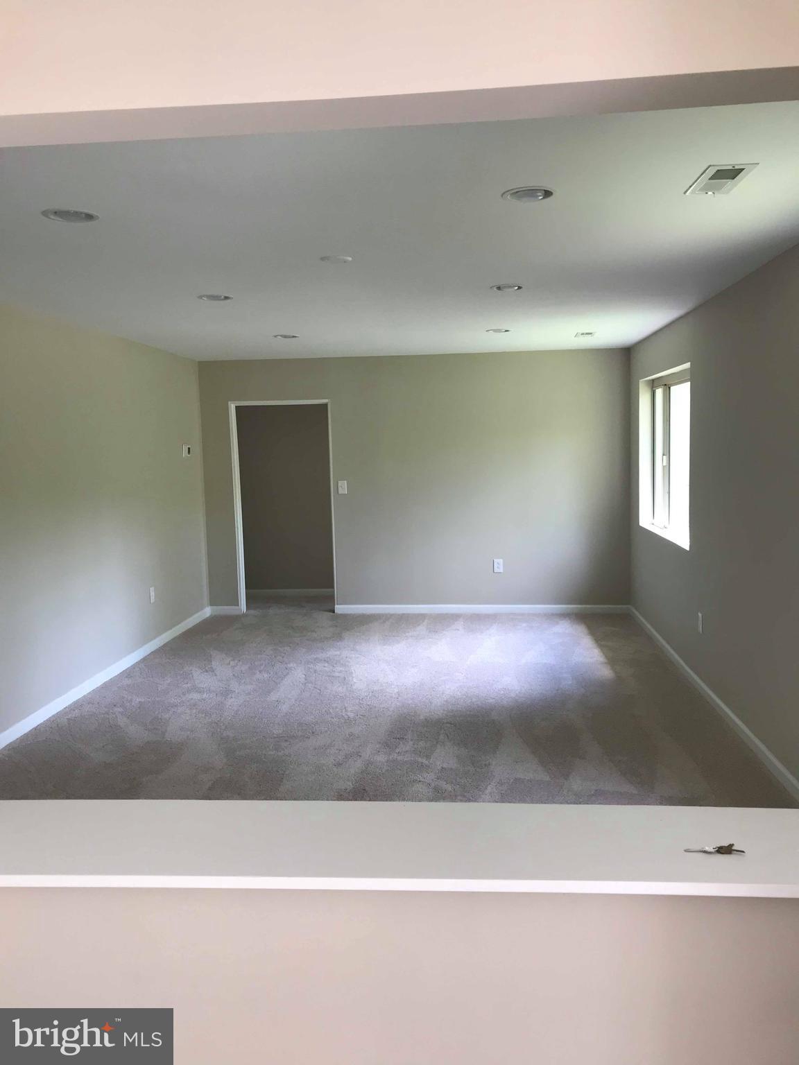 LIVINGSTON GROVE - Residential