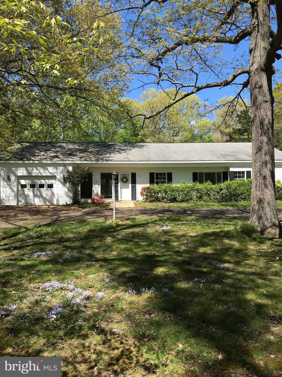 LIVINGSTON GROVE - Residential