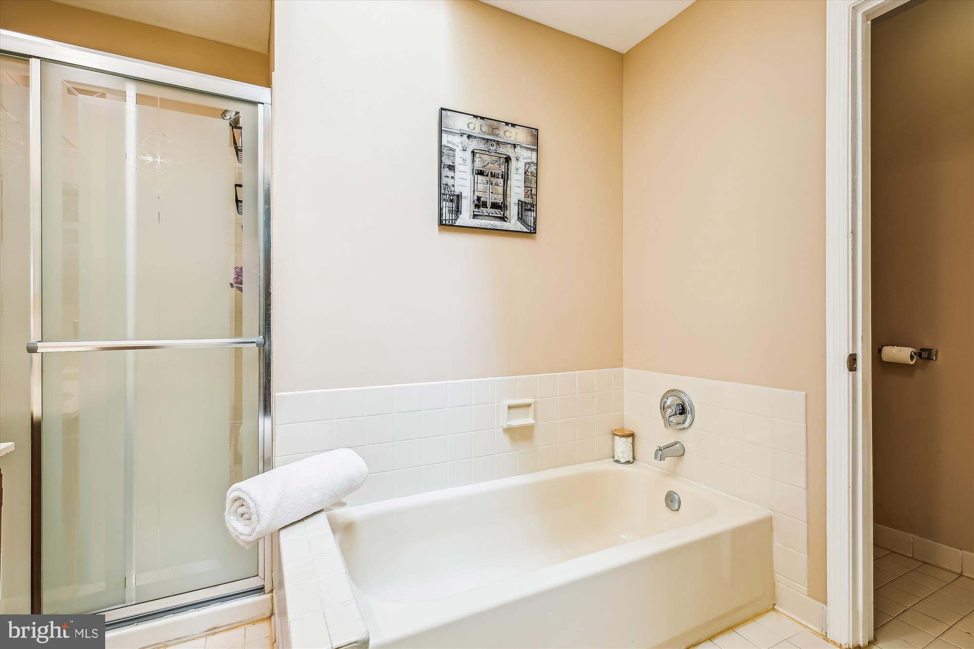 CHURCHILL TOWN SECTOR - Residential