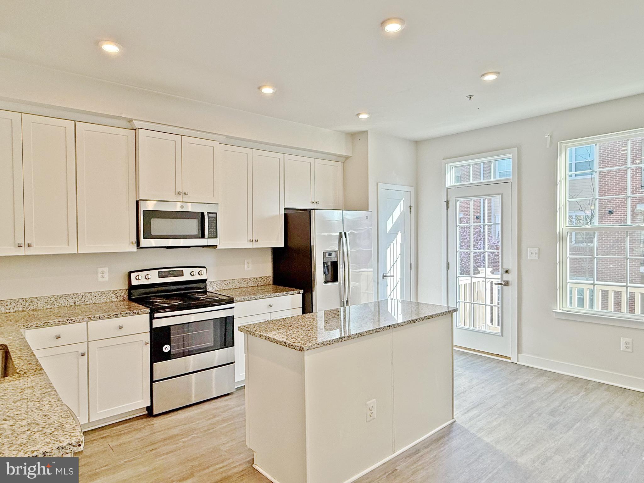 GREENBELT - Residential Lease