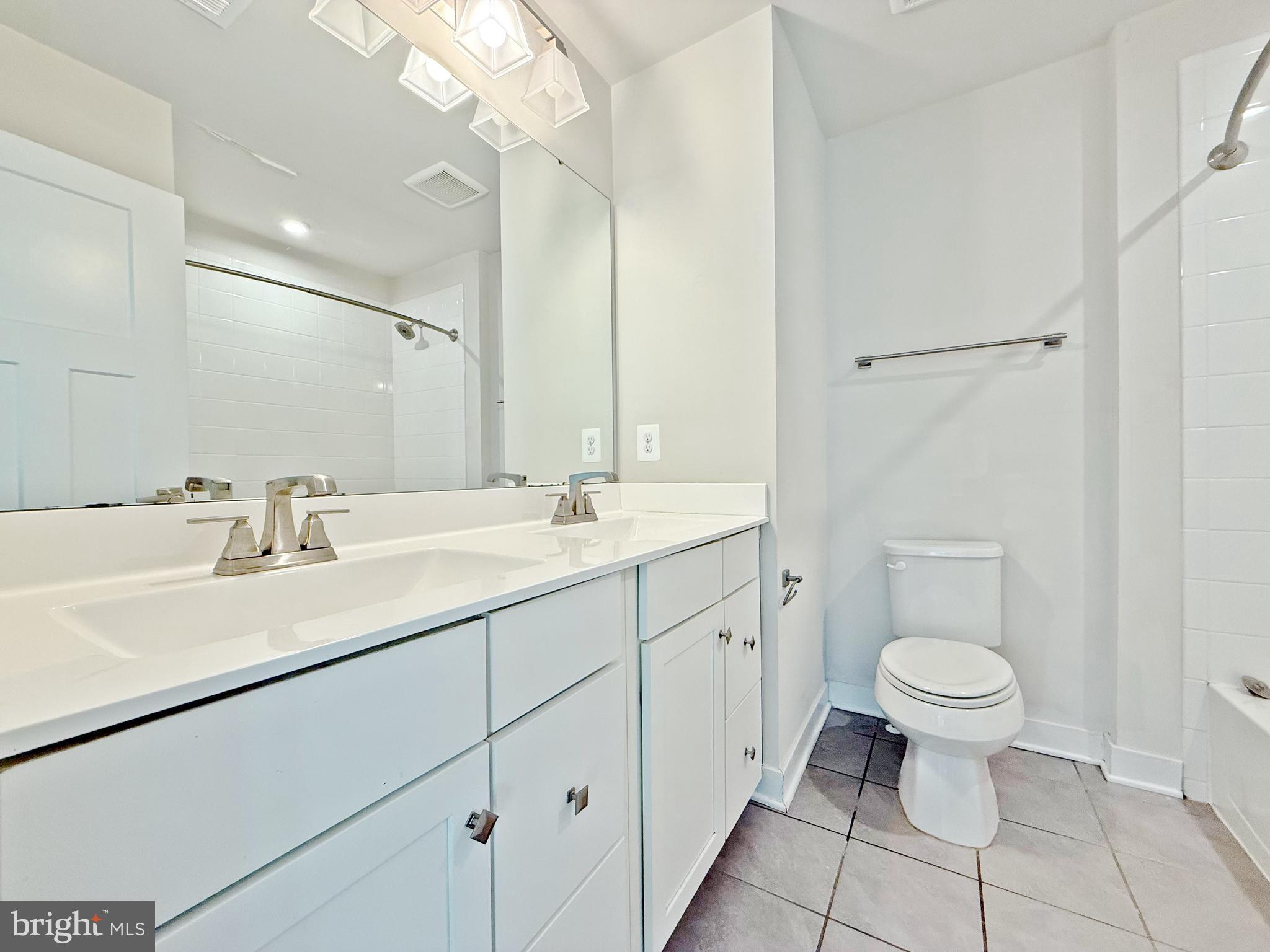 GREENBELT - Residential Lease