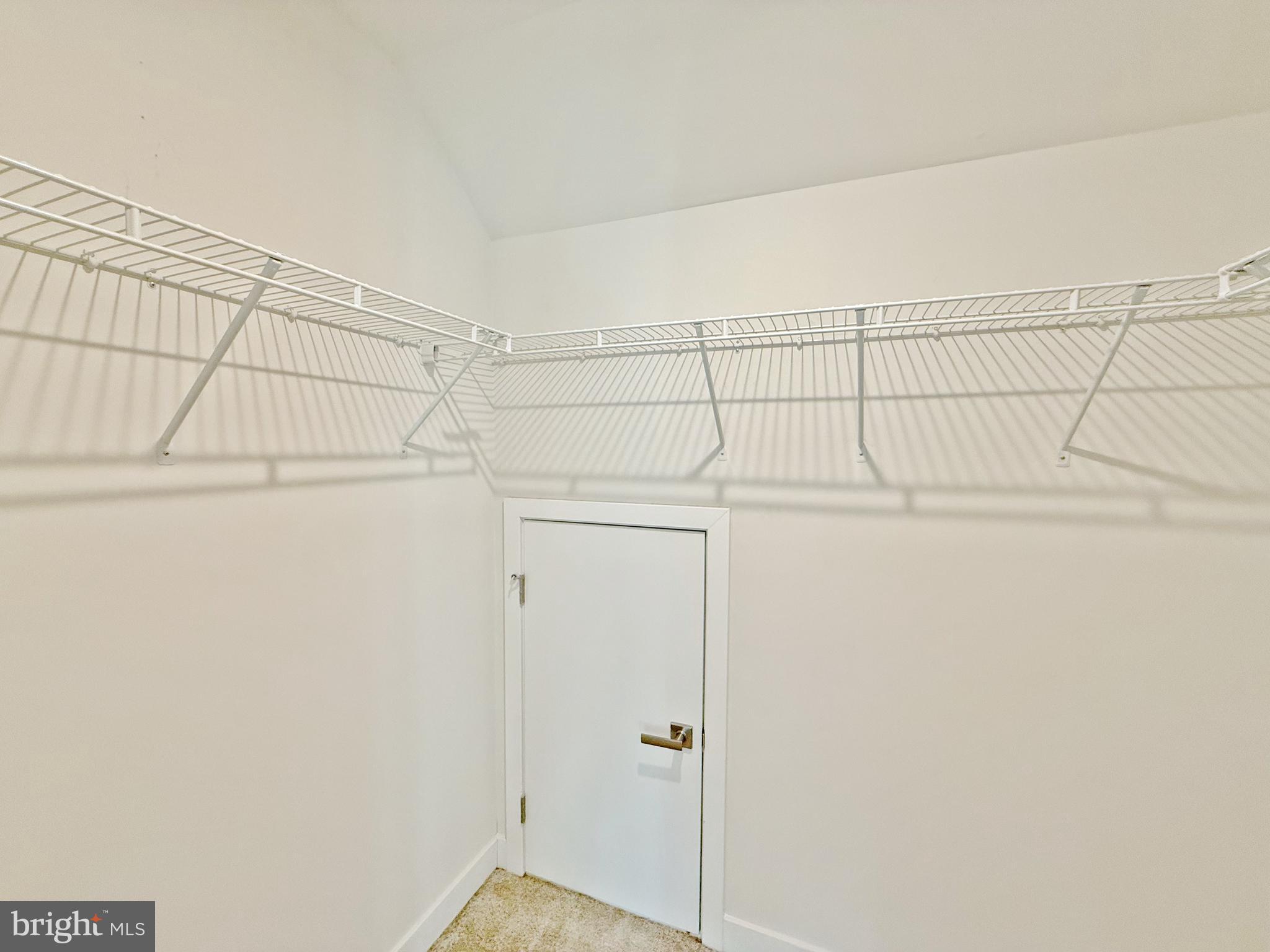 GREENBELT - Residential Lease