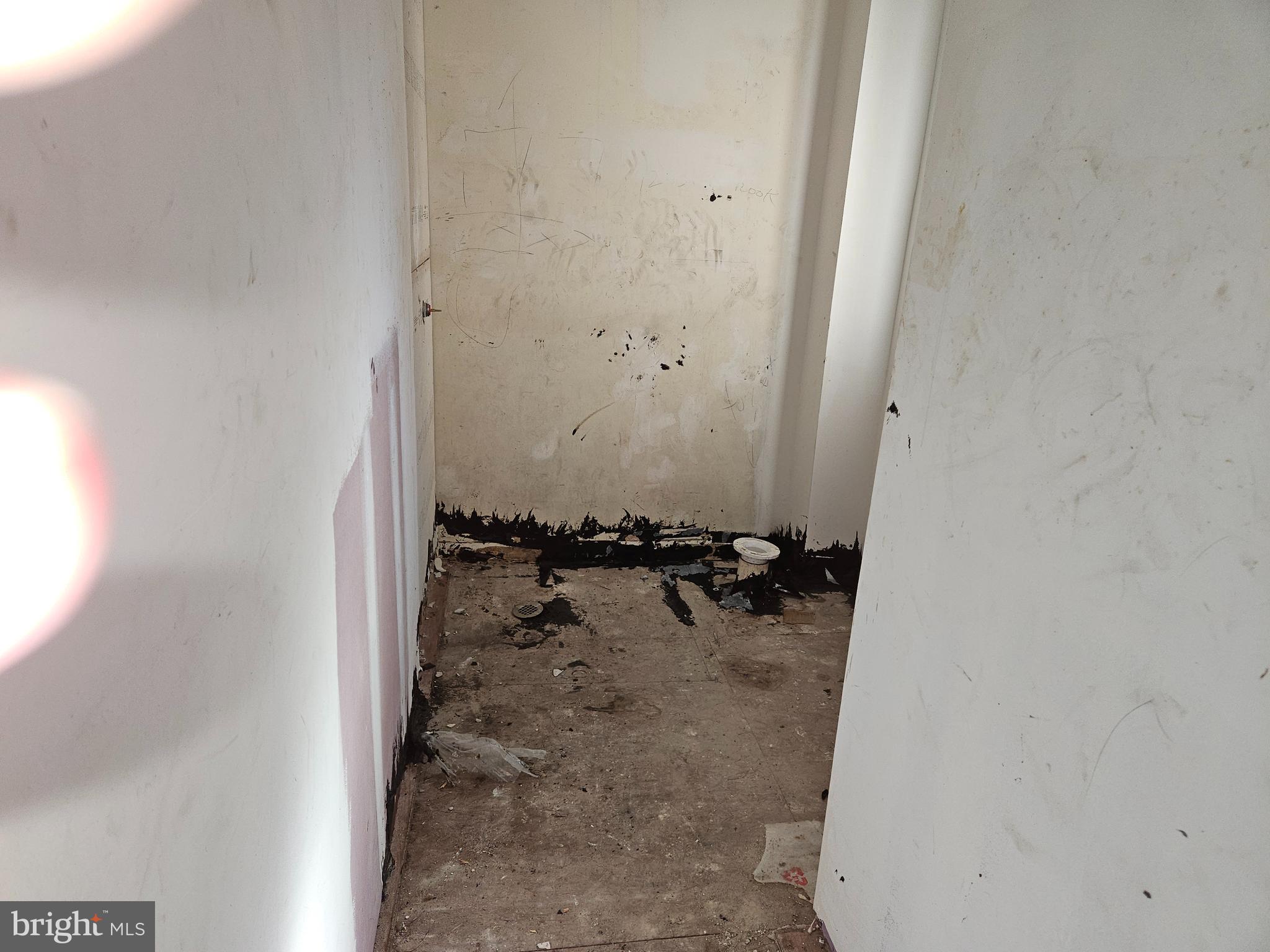 PORT RICHMOND - Residential