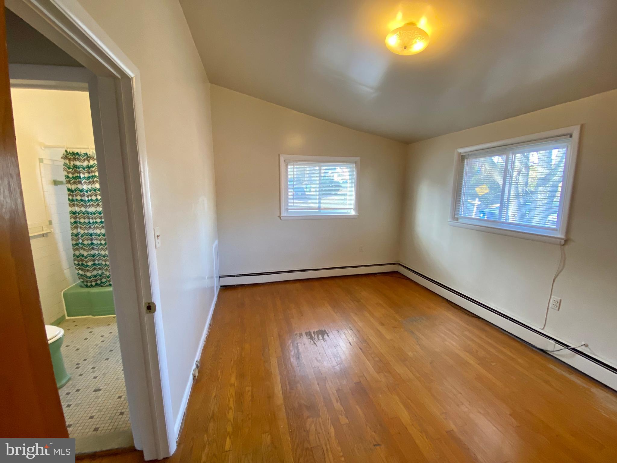 ROSEMONT - Residential Lease