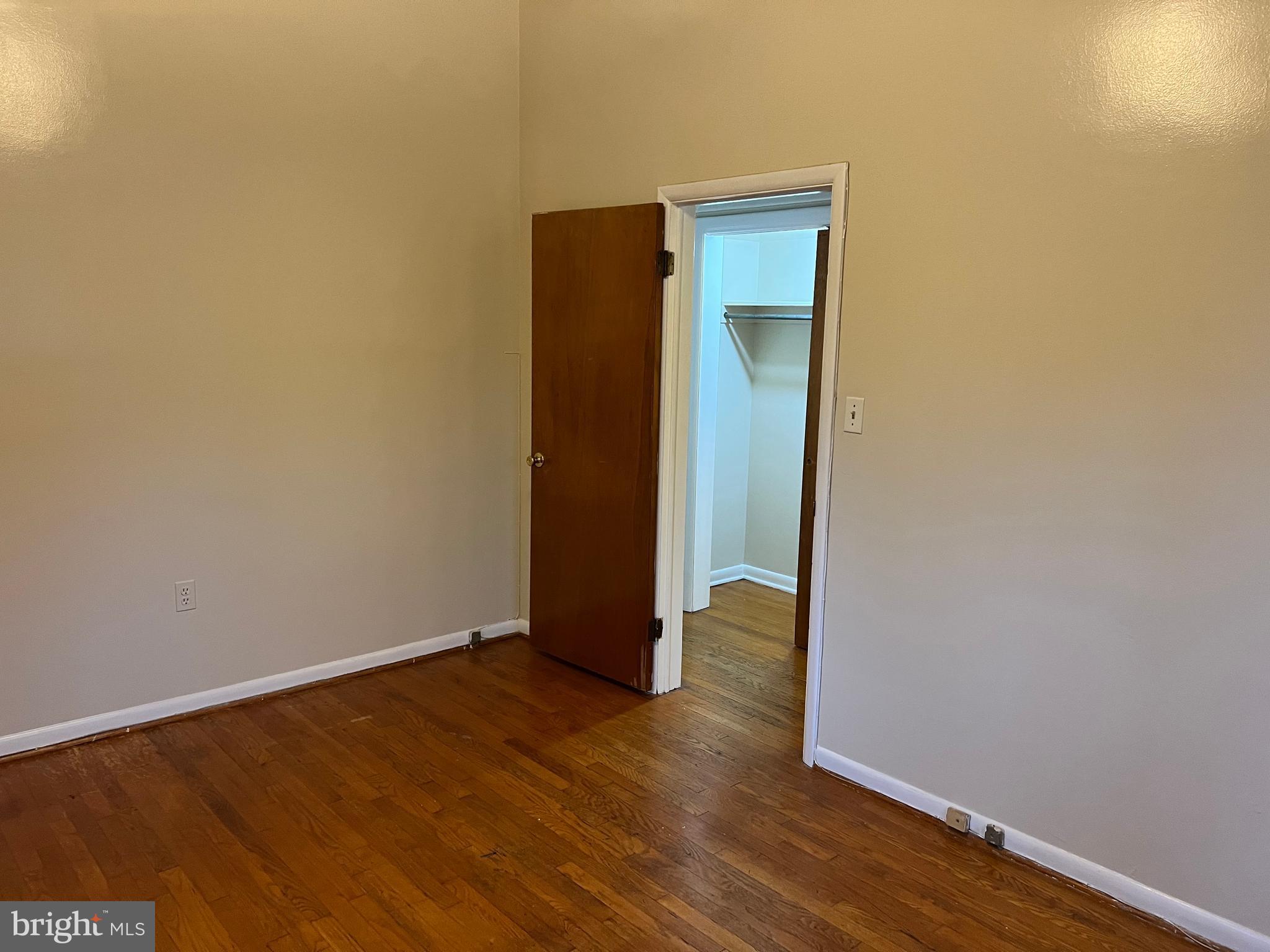 ROSEMONT - Residential Lease