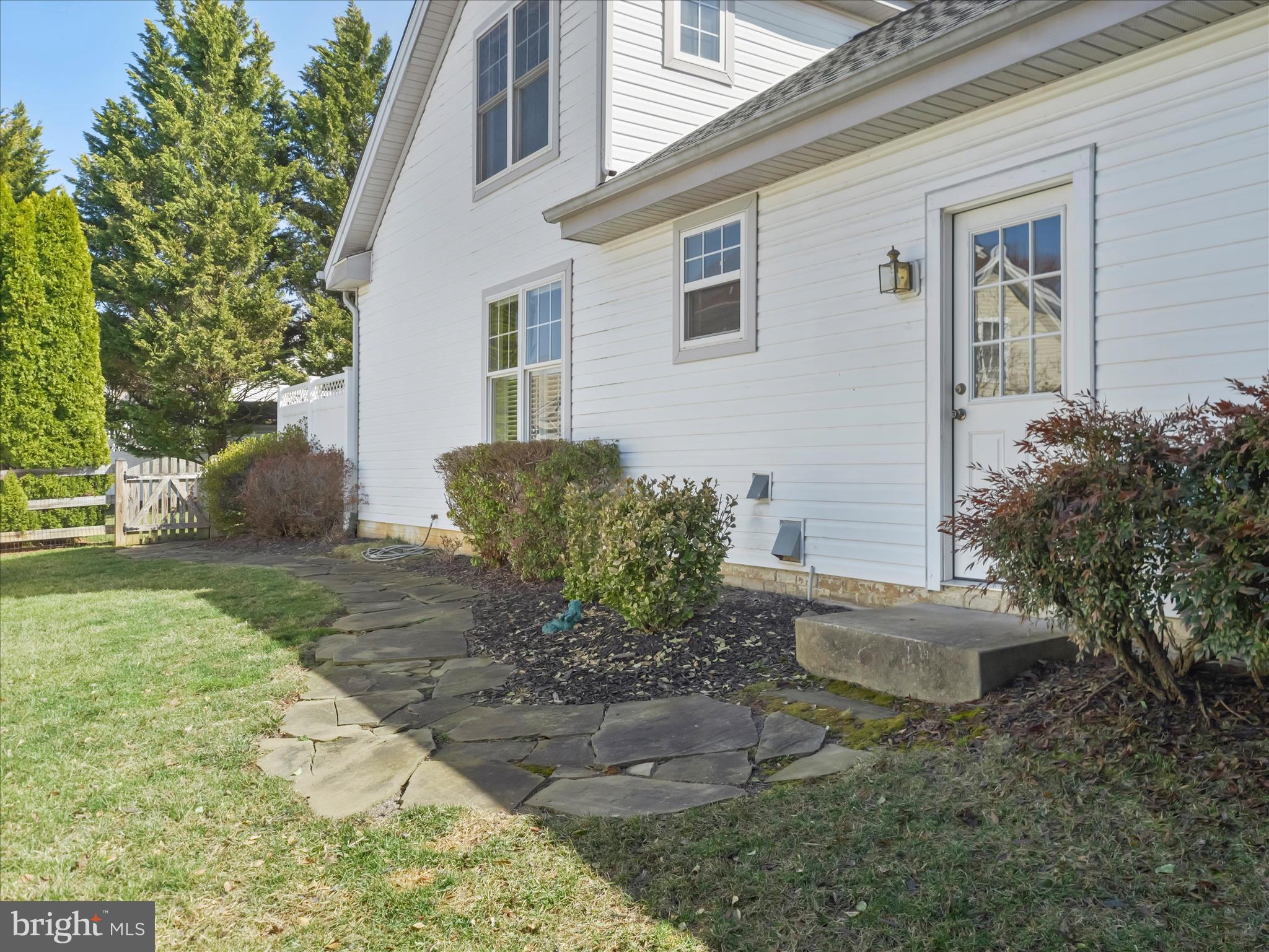 THE MEADOW AT NEW MARKET - Residential