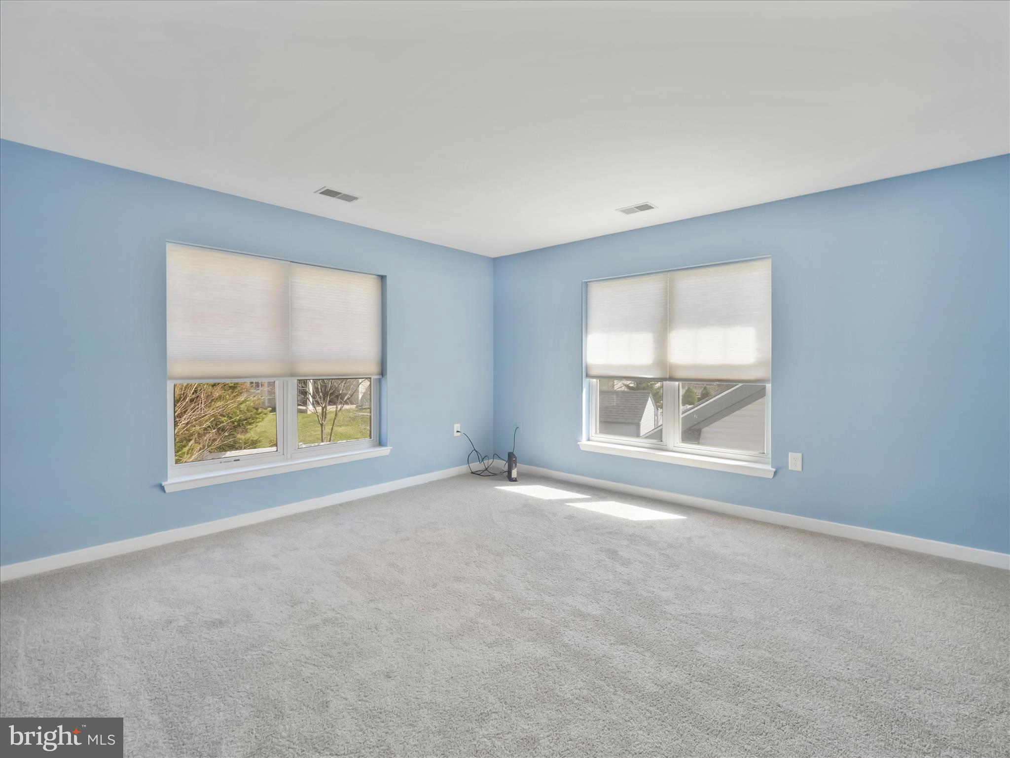 THE MEADOW AT NEW MARKET - Residential