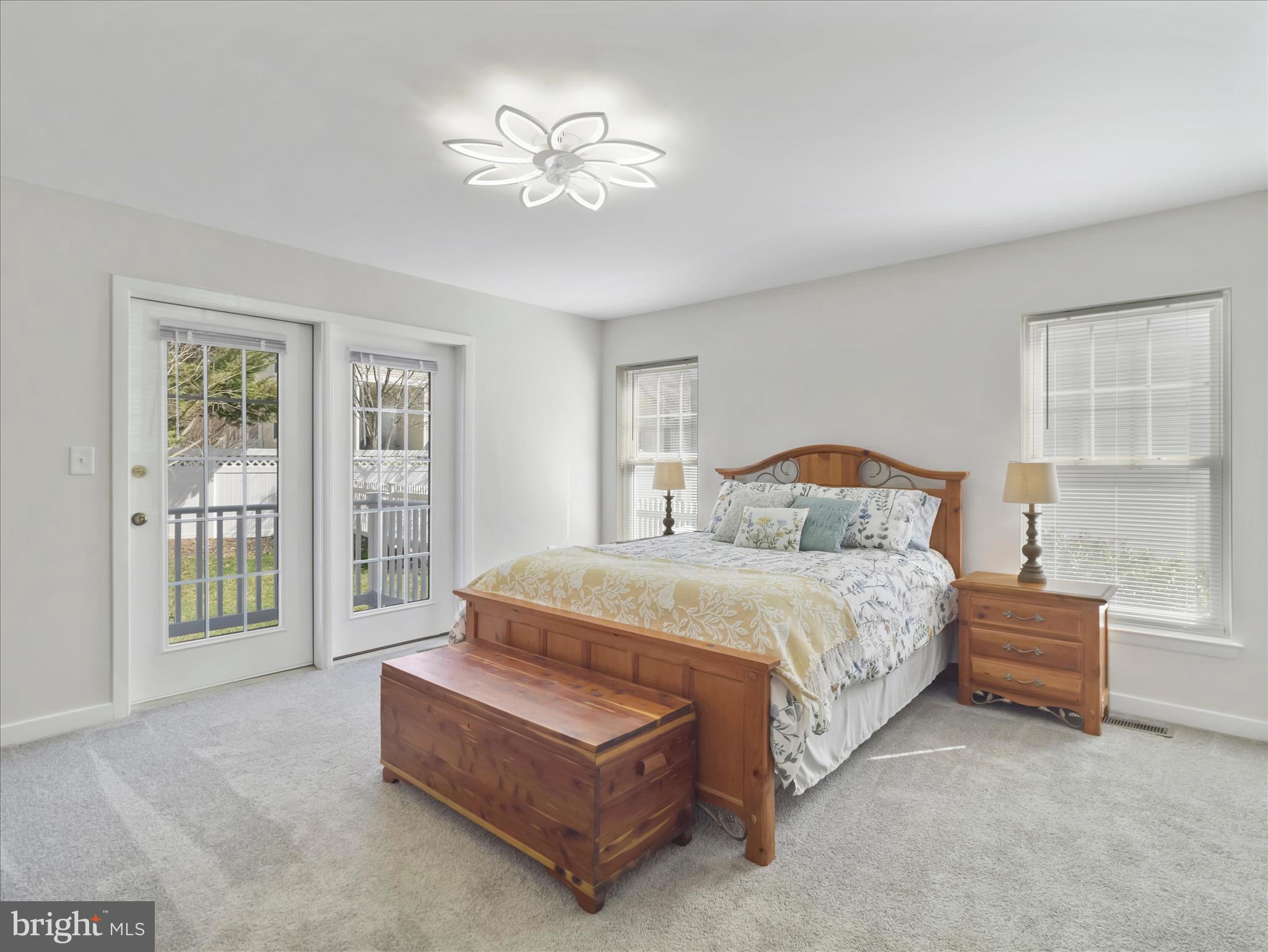 THE MEADOW AT NEW MARKET - Residential