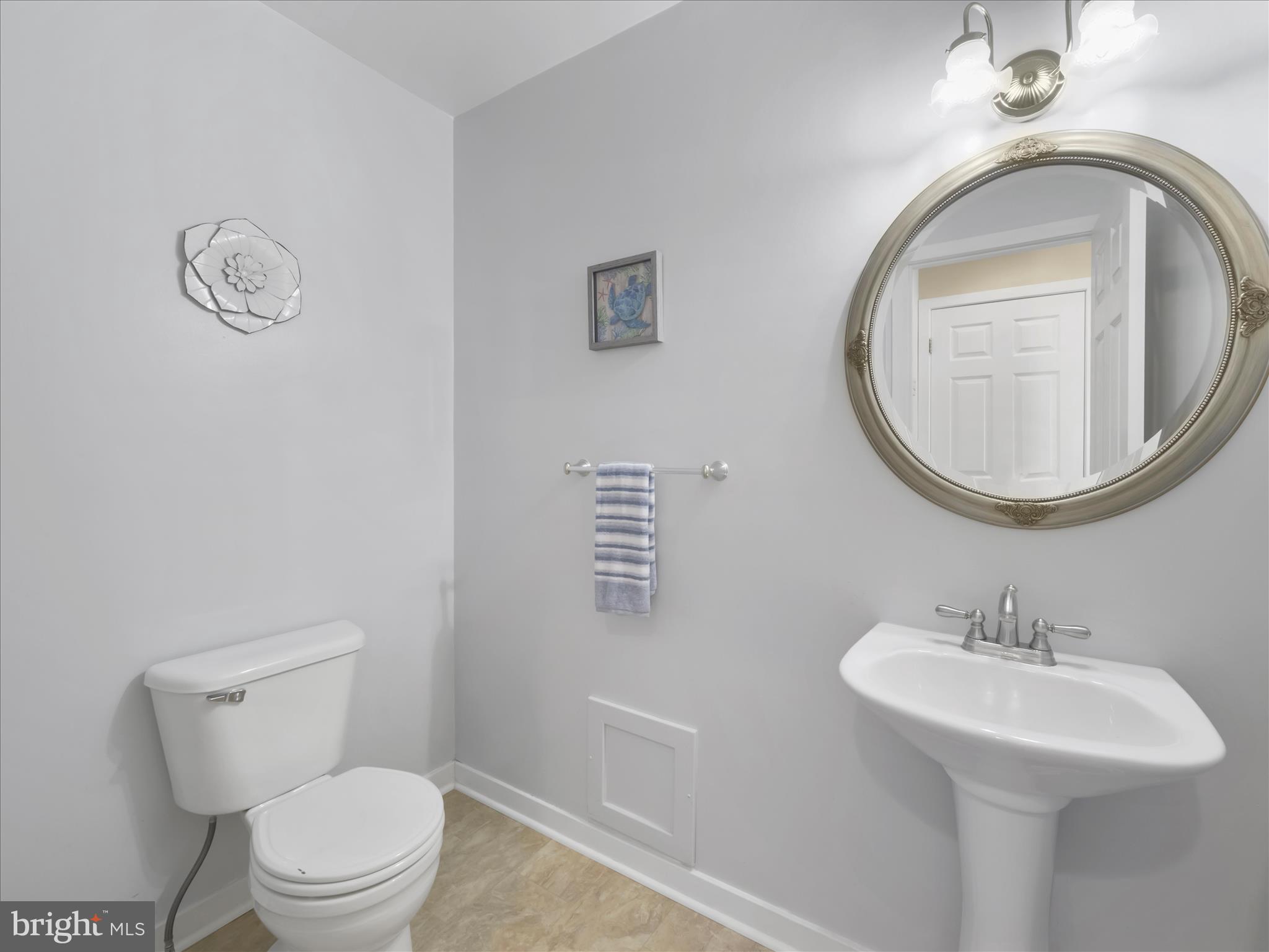 THE MEADOW AT NEW MARKET - Residential