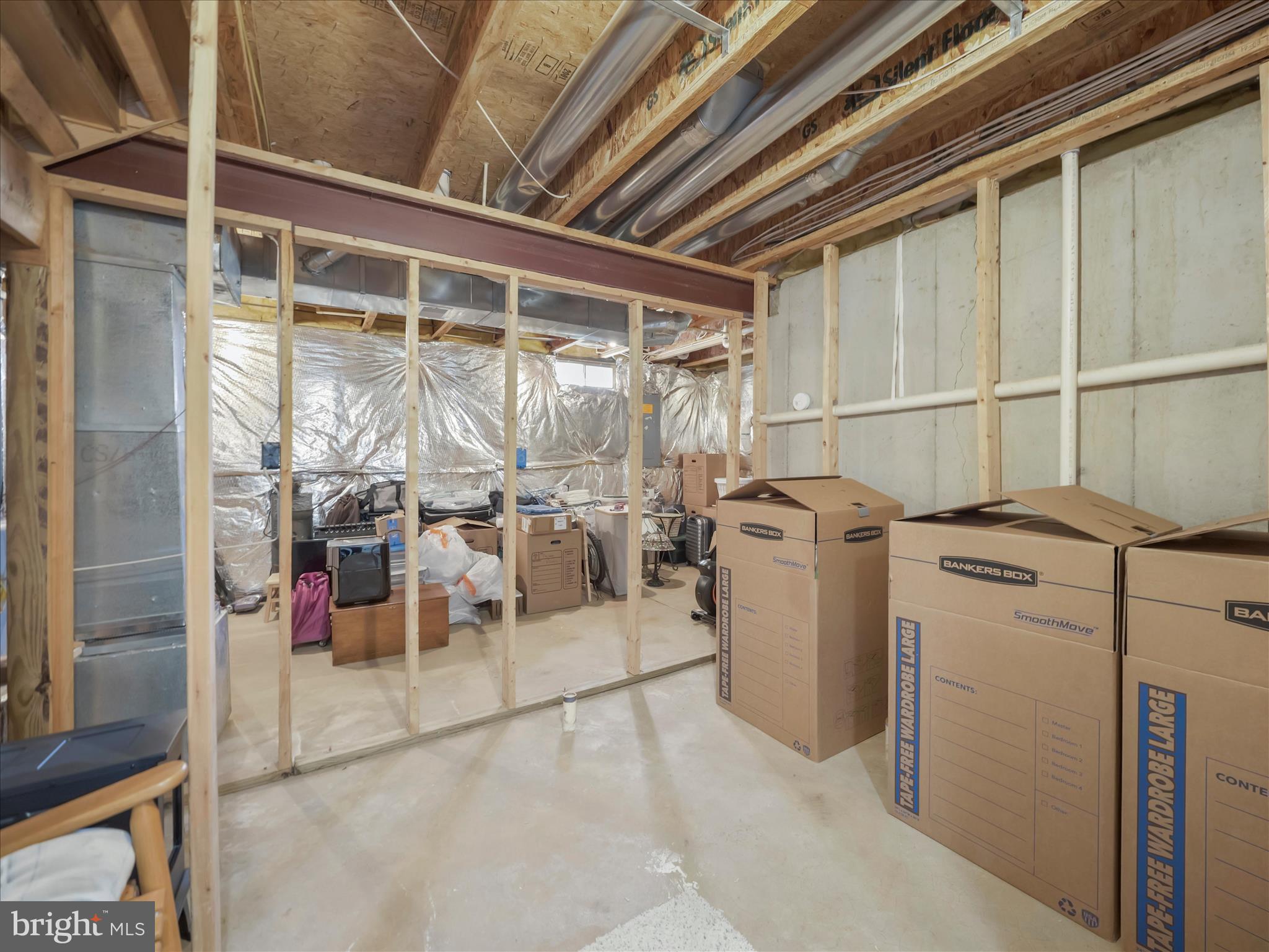 THE MEADOW AT NEW MARKET - Residential