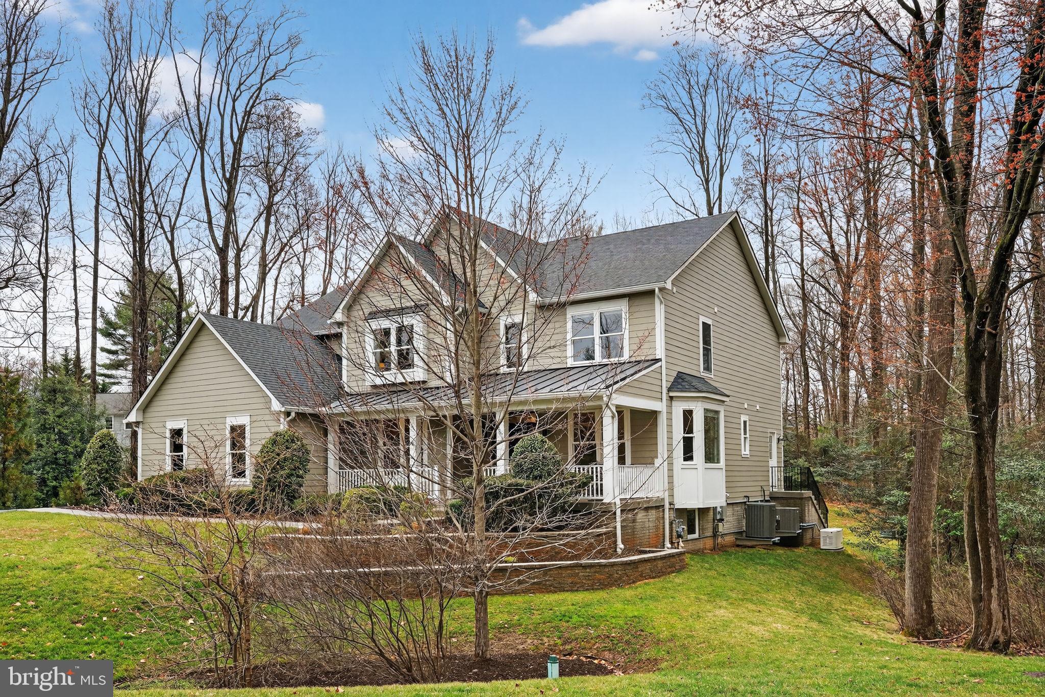 VALEWOOD MANOR - Residential