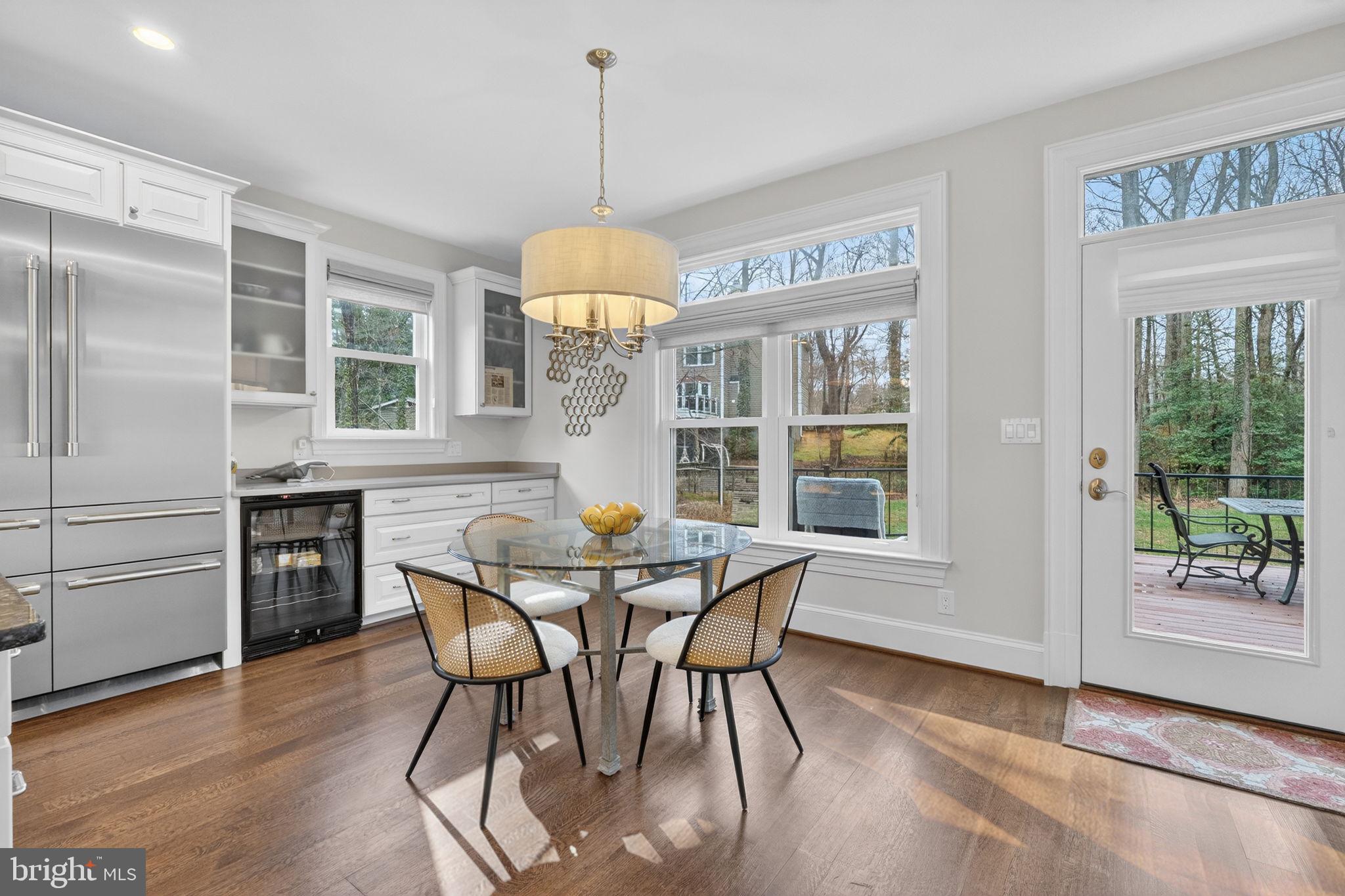 VALEWOOD MANOR - Residential