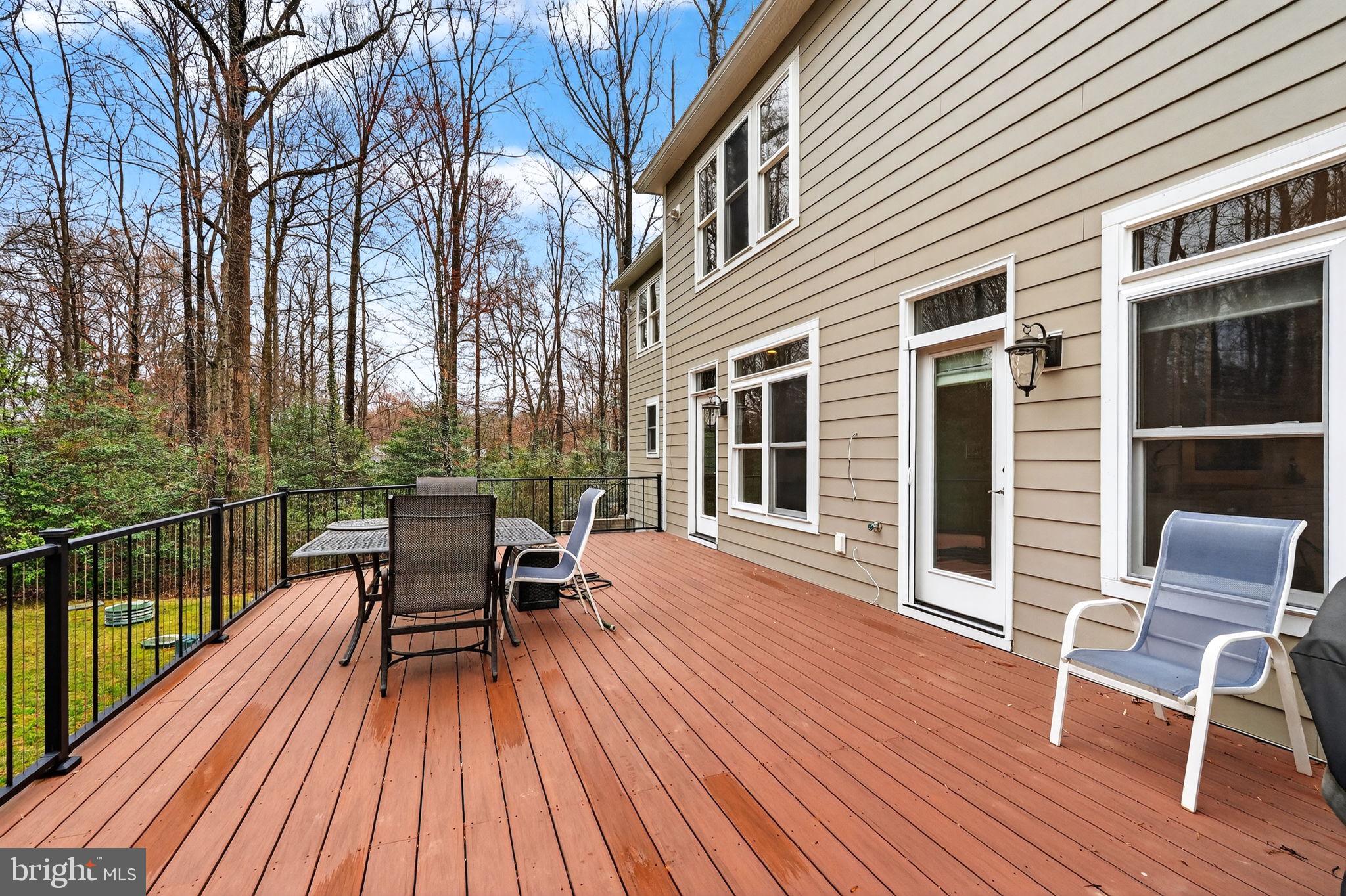 VALEWOOD MANOR - Residential