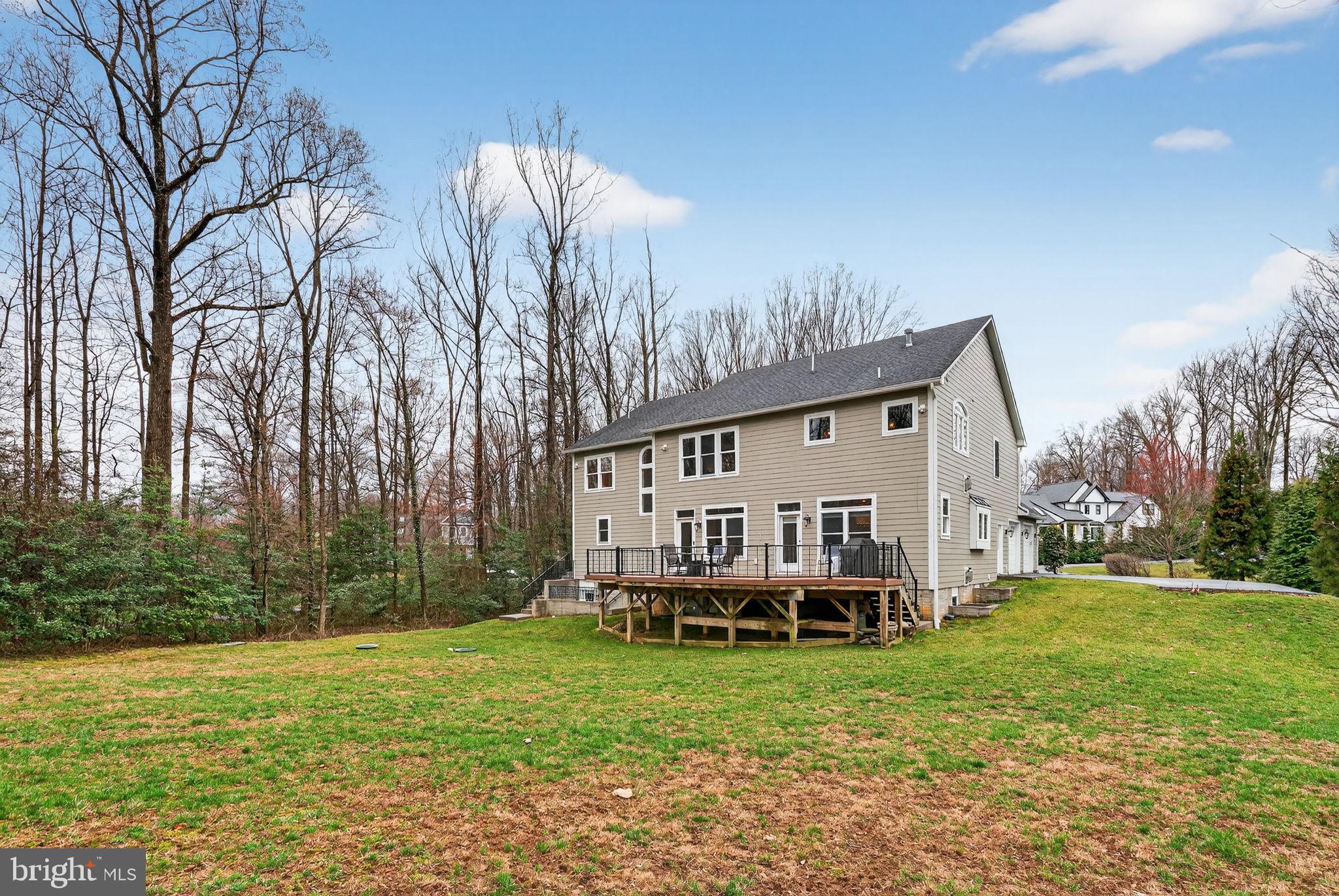 VALEWOOD MANOR - Residential