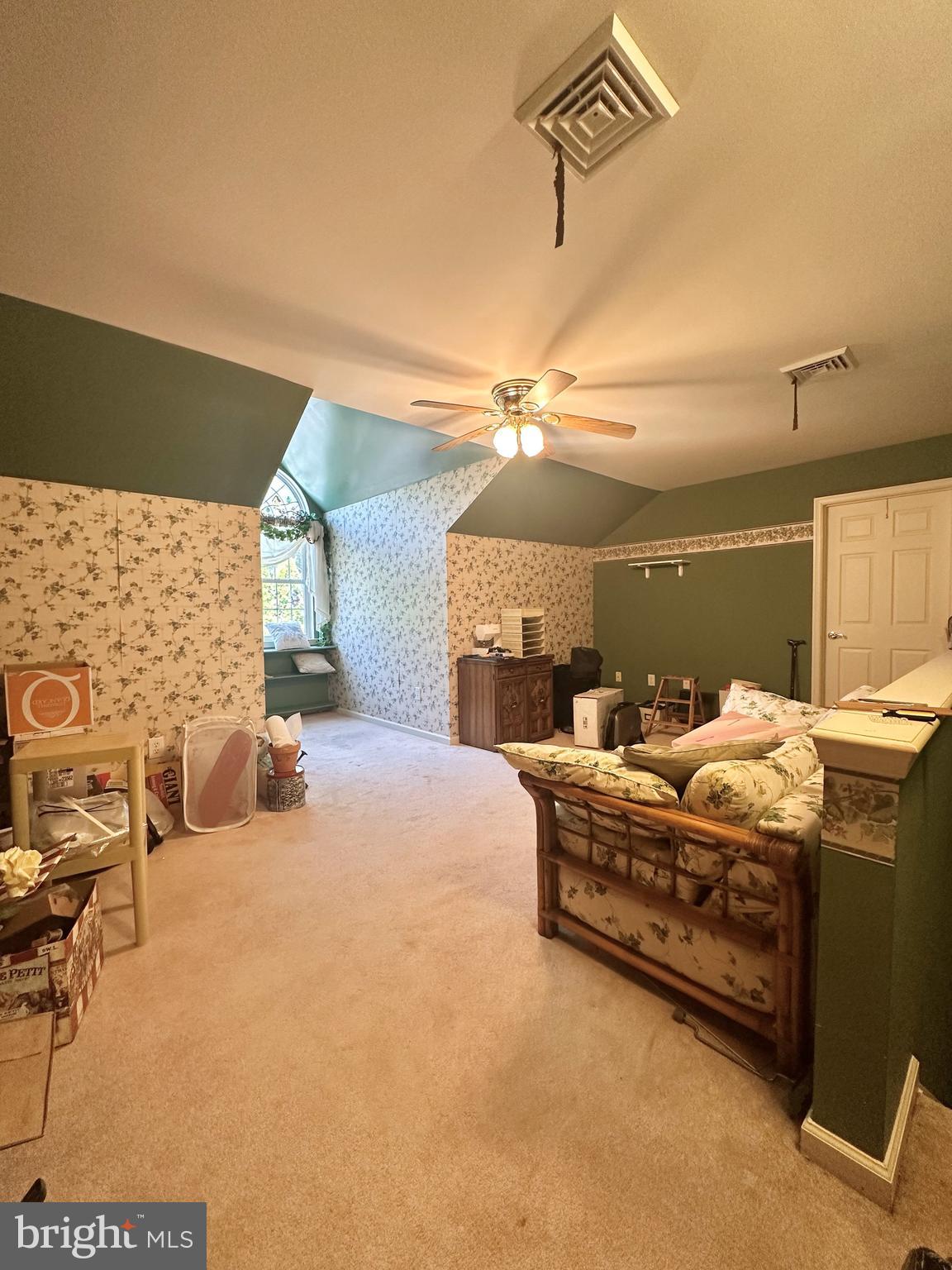 FLOWERS MILL - Residential