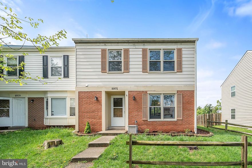 This spacious end unit is 1,488 sq ft between 2 stories, featuring double master suites upstairs, and a half bath downstairs.  Brand new laminate flooring throughout living area on main level. New stainless steel fridge and stove in kitchen. Sliding glass door in dining area leads out to refinished deck and fenced in back yard. Freshly power-washed and ready for you to call home! 5 Minutes from VRE and  Old Town Manassas shopping and restaurants. 10 minutes from Battlefield National Park and over 40 miles of hiking trails. Quick access to 28 & 234.