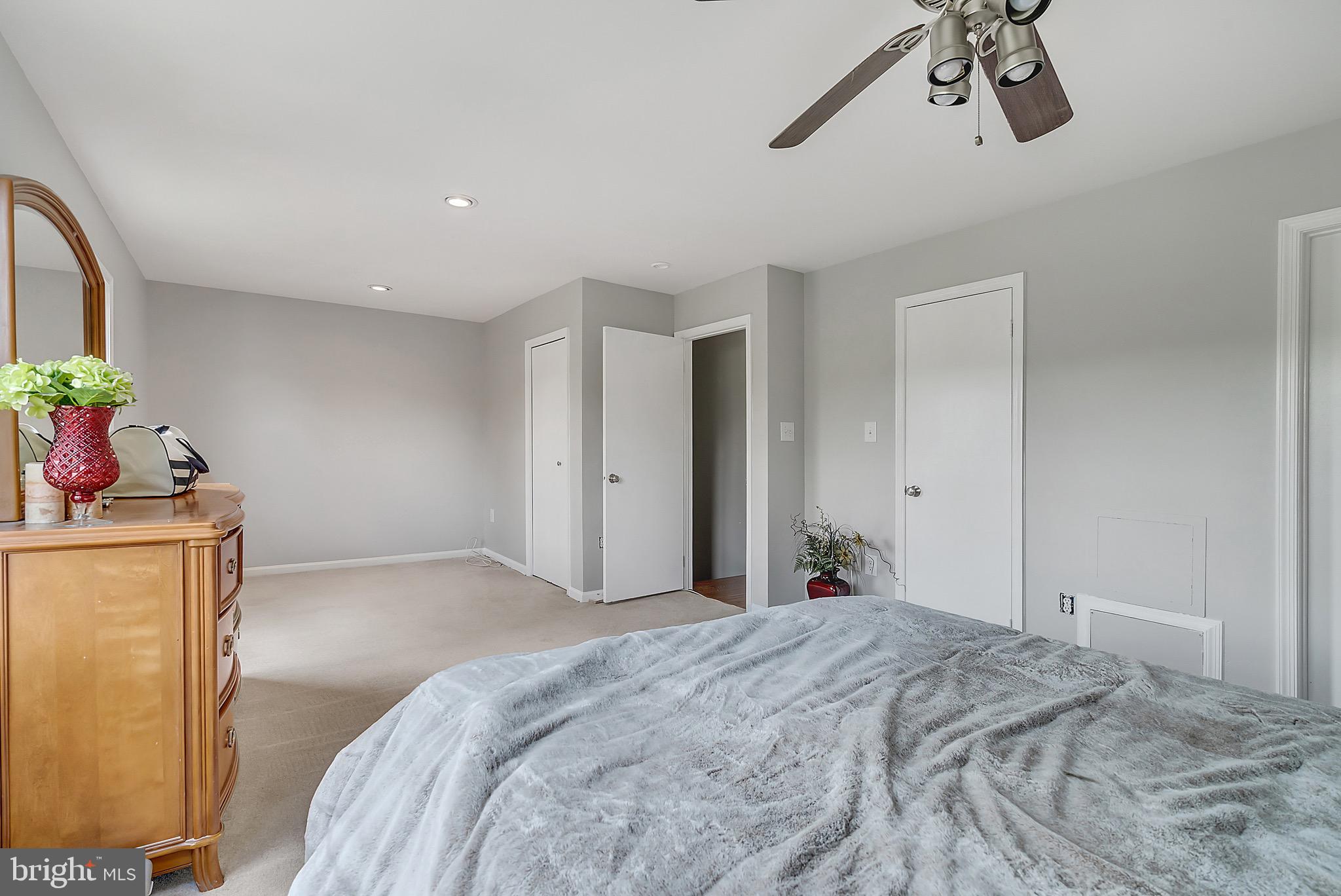 BRISTOE STATION - Residential