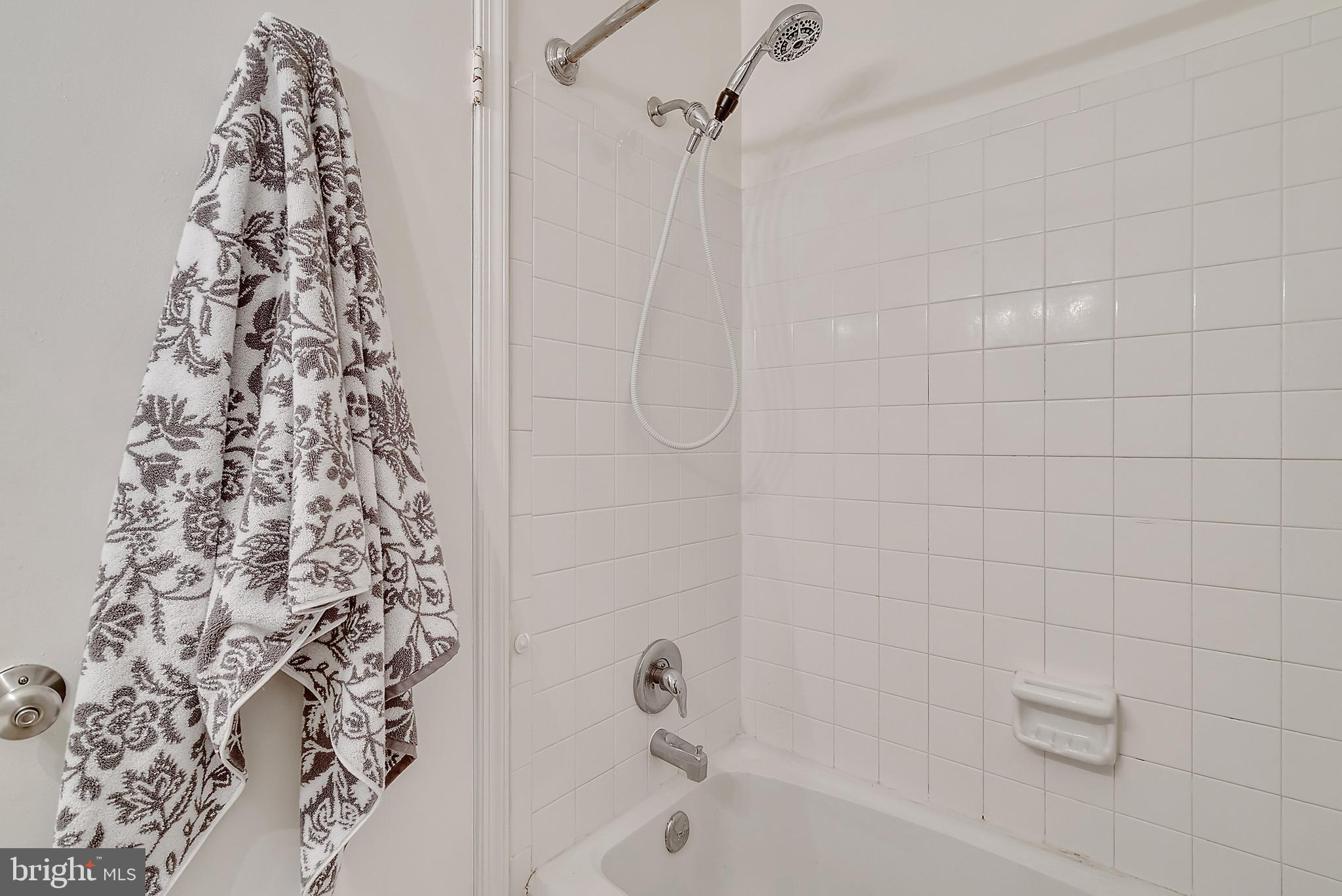 BRISTOE STATION - Residential