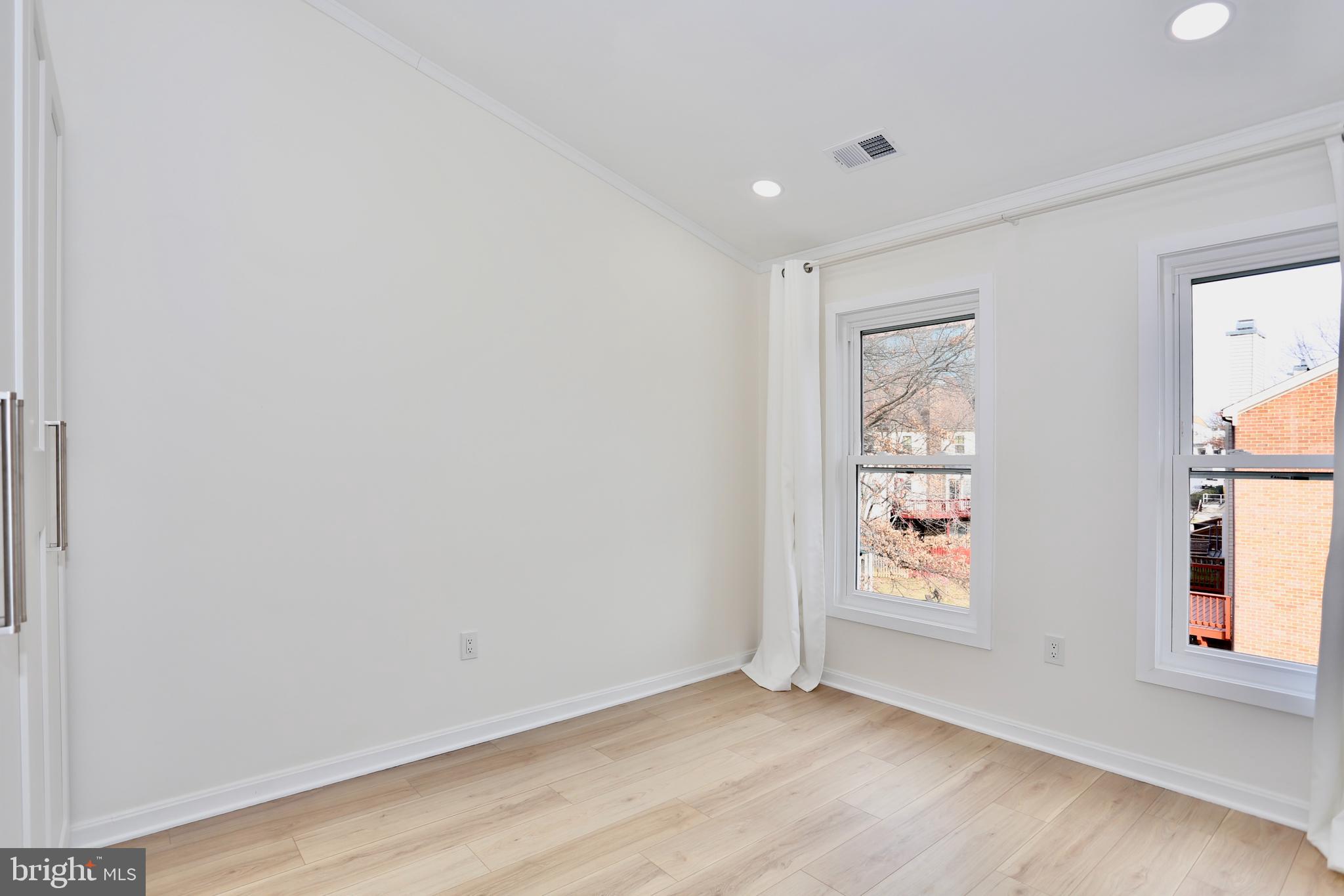 WOODMONT PLACE - Residential Lease