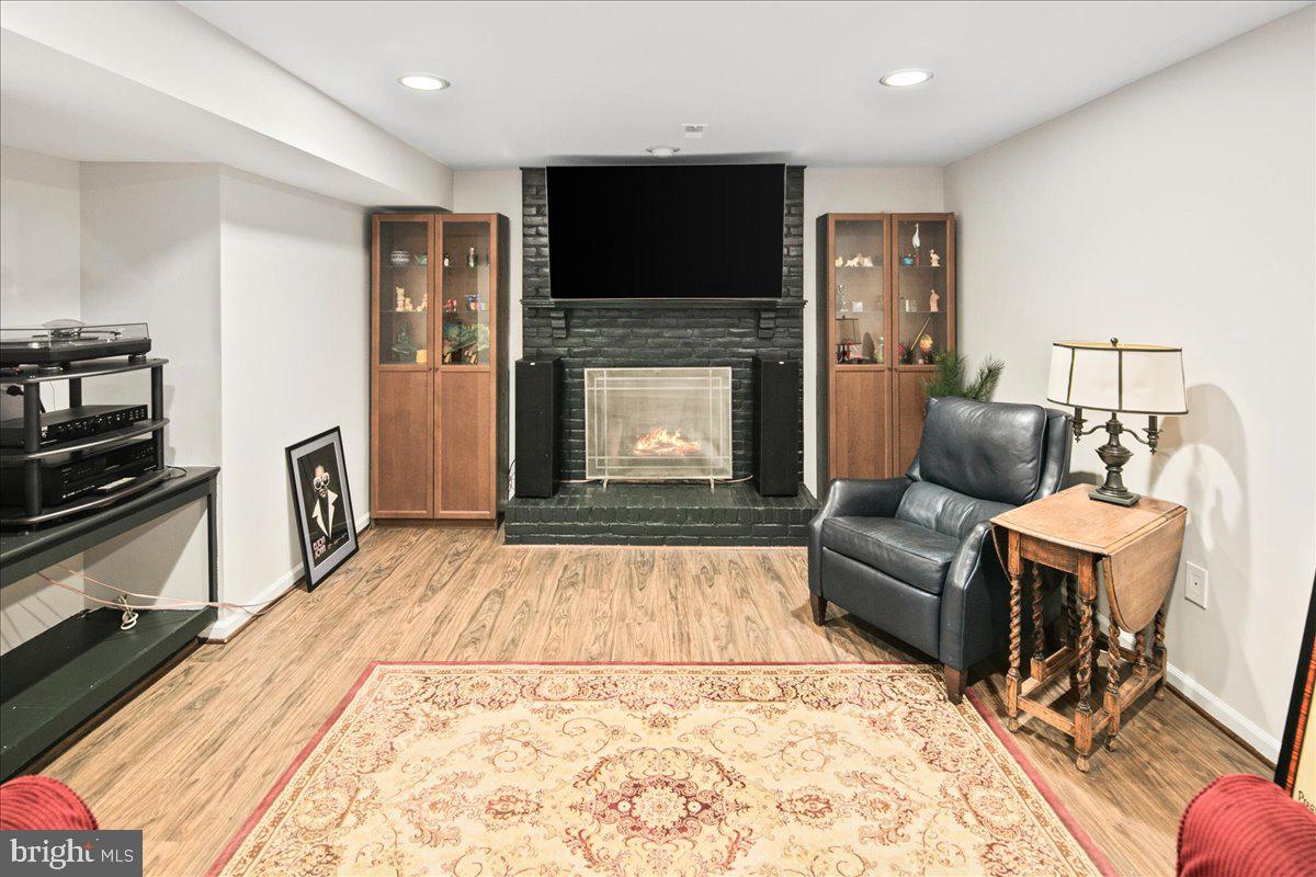 CHARLESTON COLLECTION - Residential