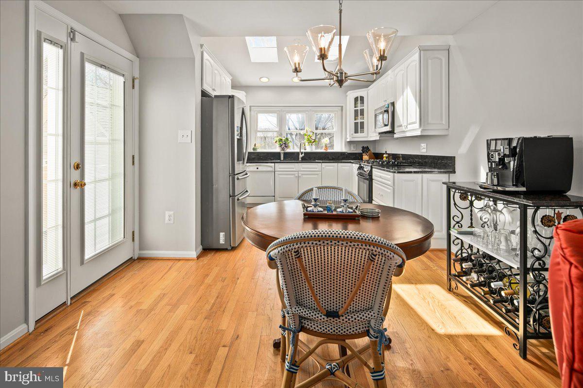 CHARLESTON COLLECTION - Residential