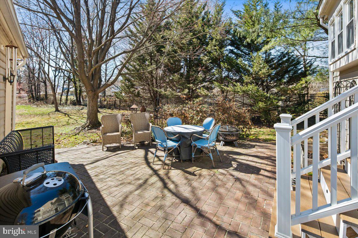 CHARLESTON COLLECTION - Residential