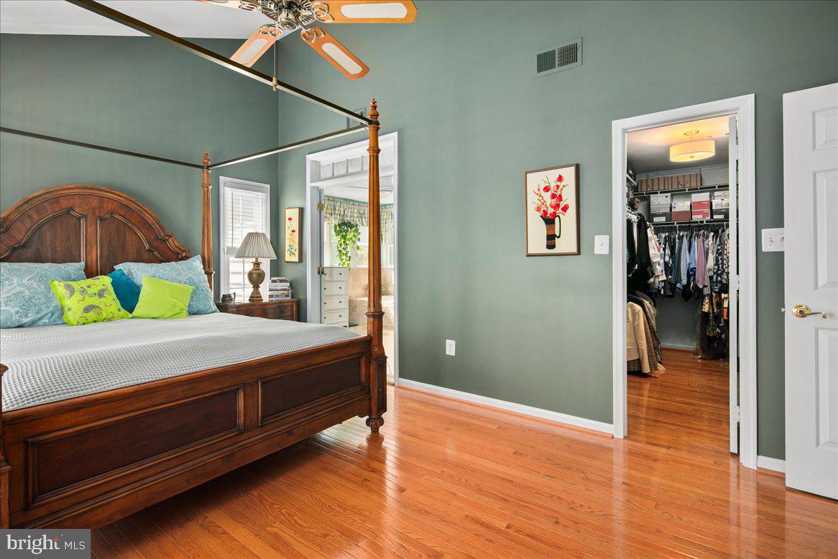 CHARLESTON COLLECTION - Residential