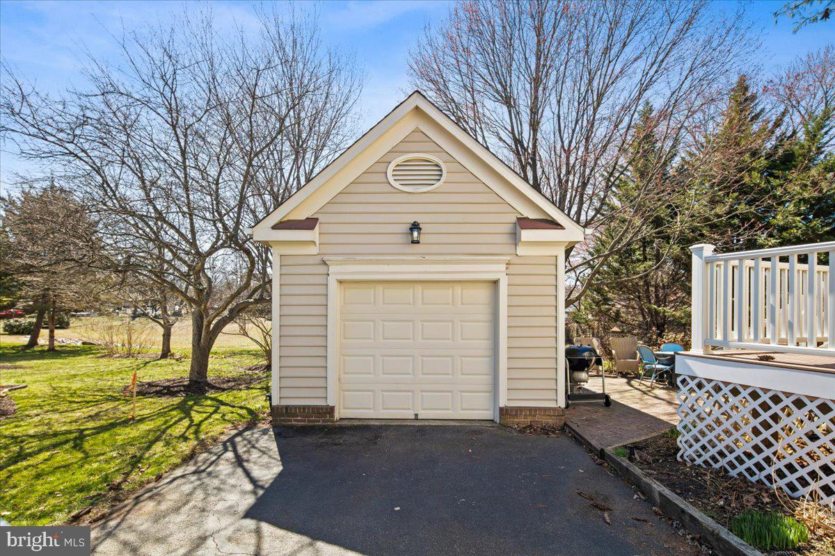 CHARLESTON COLLECTION - Residential