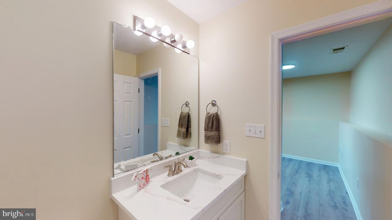 CRITTON HOLLOW ESTATES - Residential