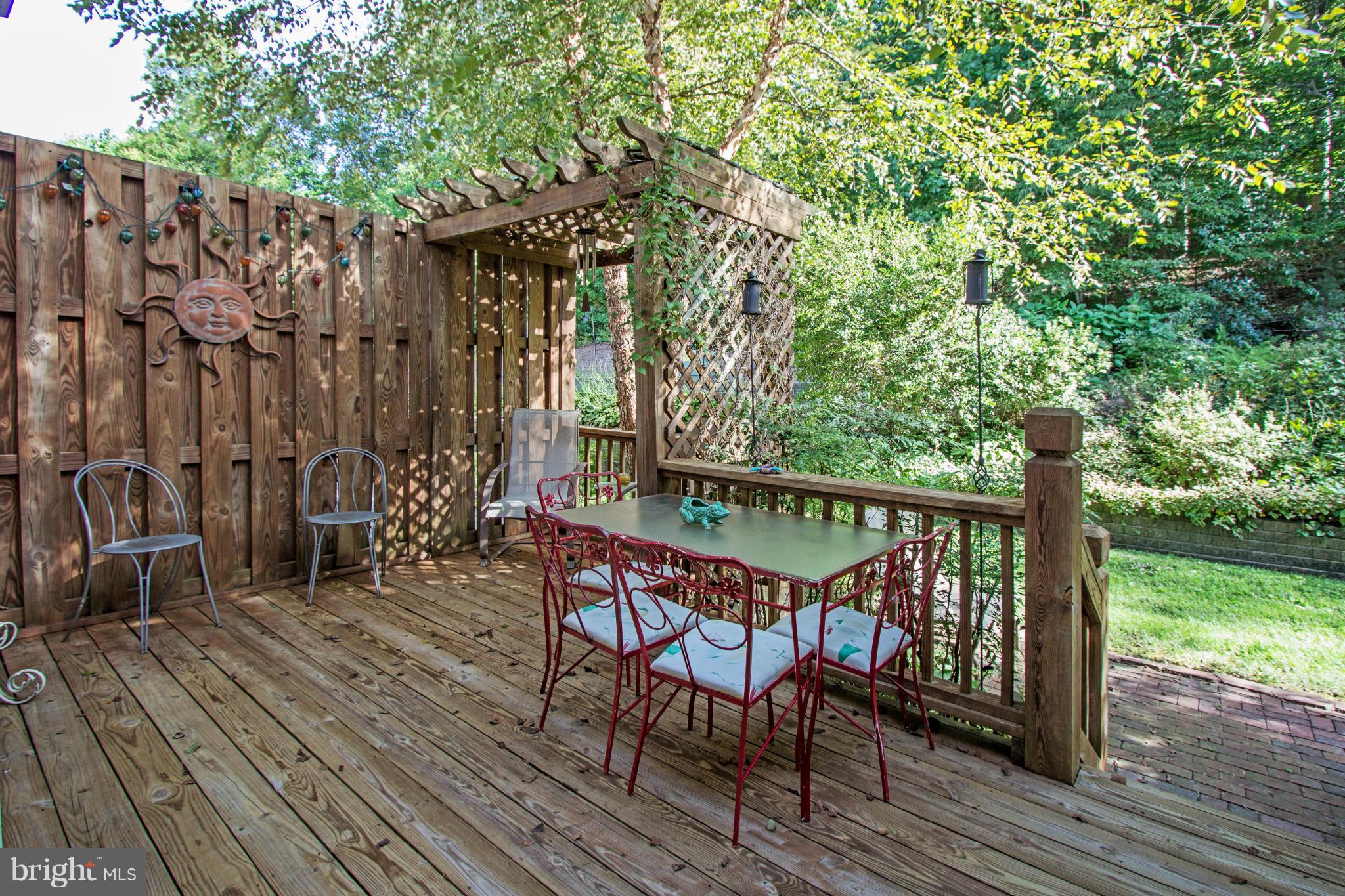 THE GREENS AT LEE'S HILL - Residential