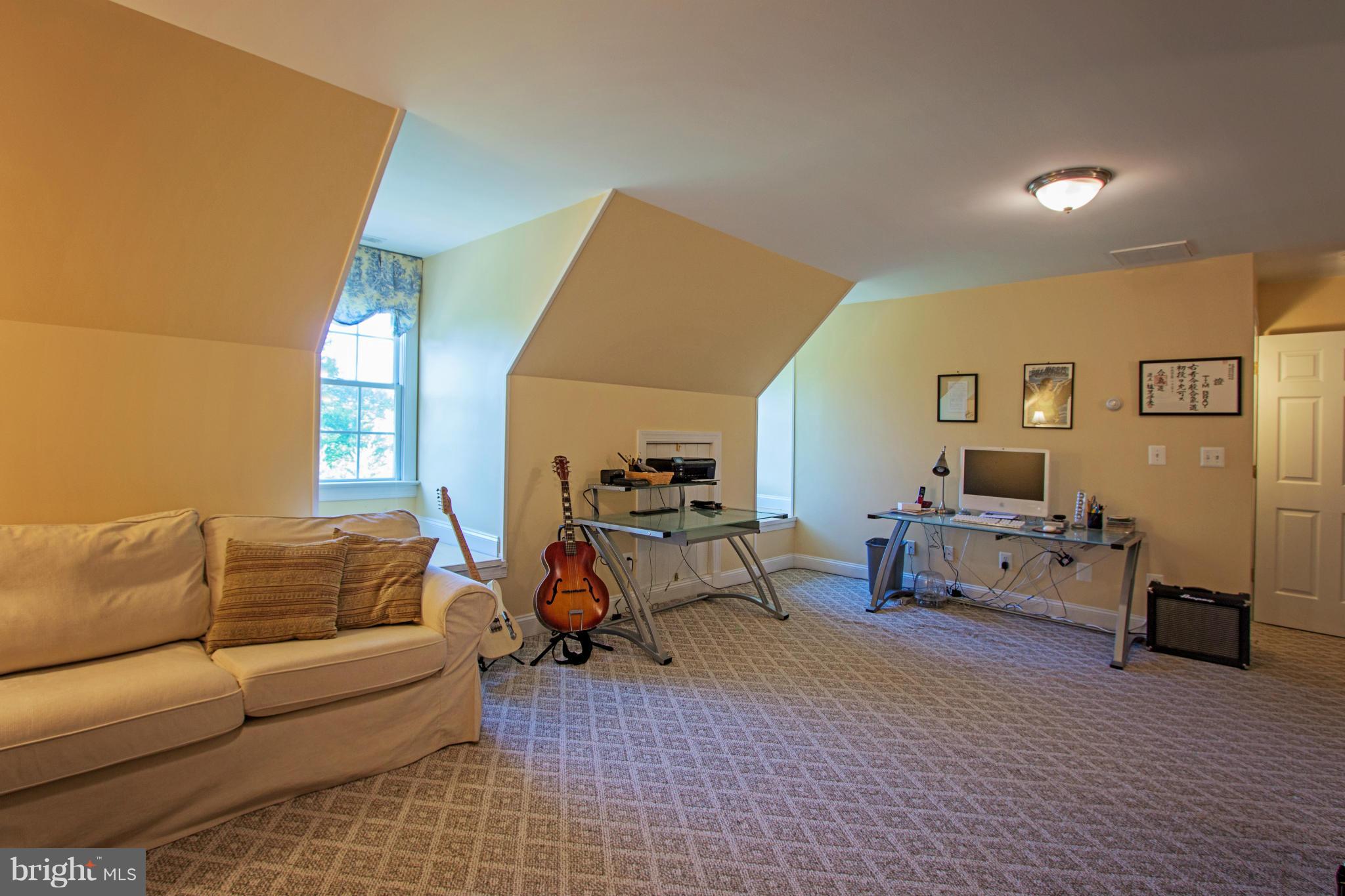 THE GREENS AT LEE'S HILL - Residential