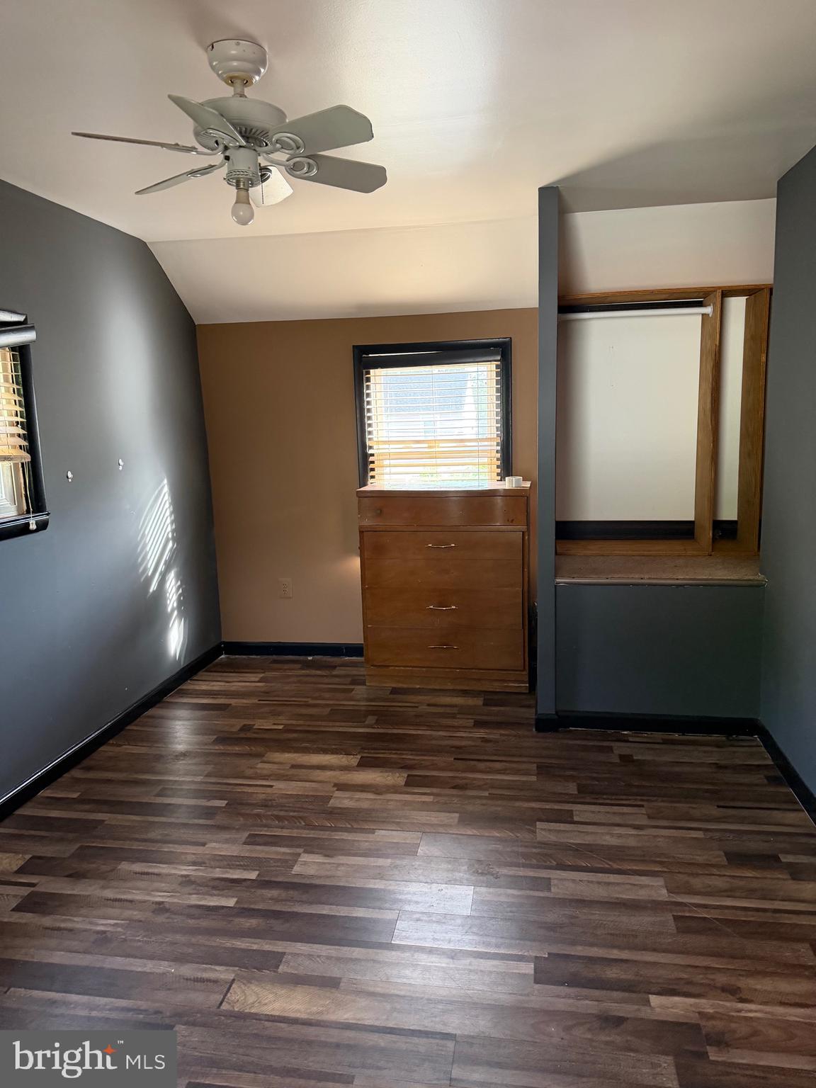 KENTLAND - Residential